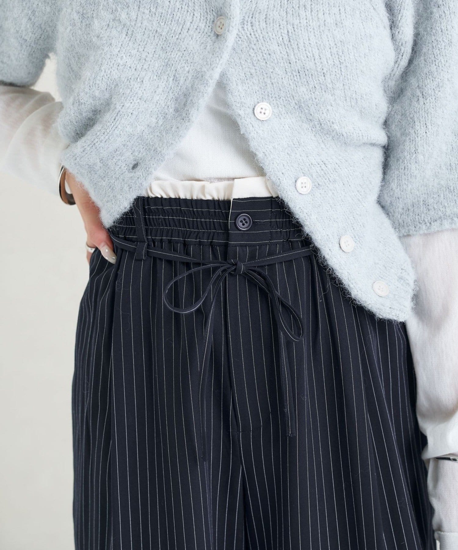 mystic(ミスティック) 【新色NAVYが登場/ストライプ柄、無地 / ウエストの配色がポイント】Wベルトパンツ