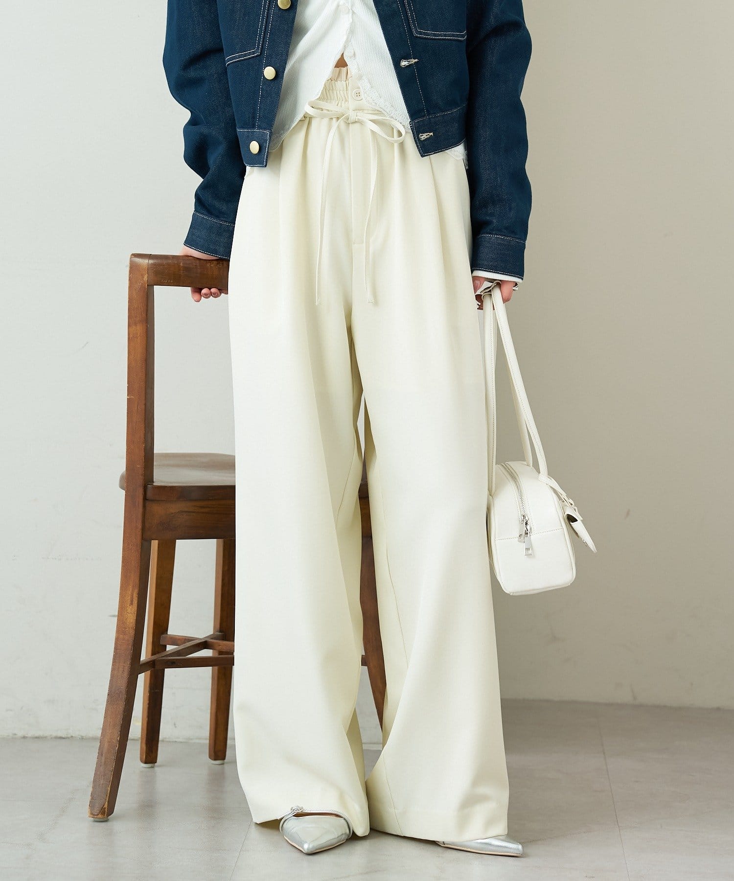 mystic(ミスティック) 【新色NAVYが登場/ストライプ柄、無地 / ウエストの配色がポイント】Wベルトパンツ