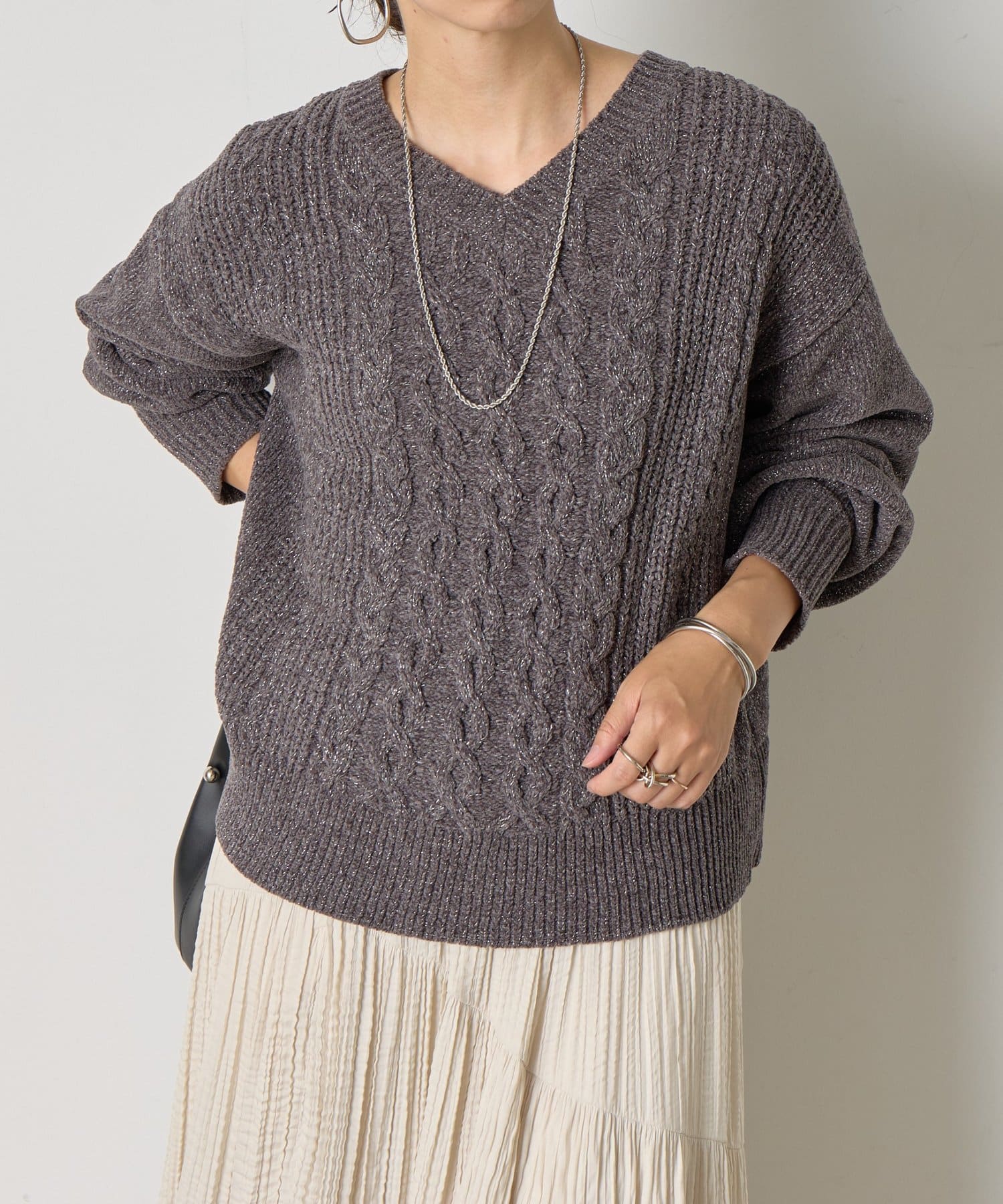 Jena　espace merveilleux(ジェナ　エスパスメルヴェイユ) モールケーブルラメニット