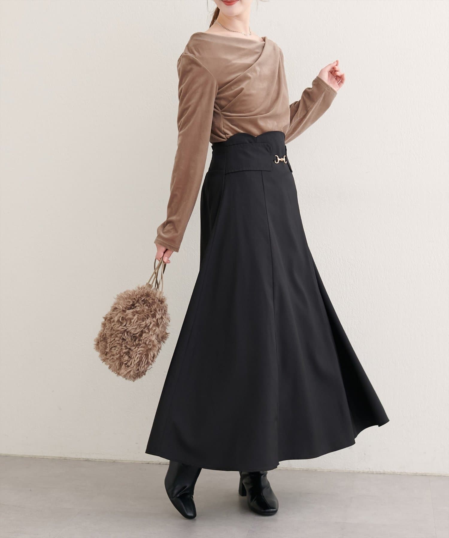 natural couture(ナチュラルクチュール) 【WEB限定】ビット付きスカラップフレアスカート