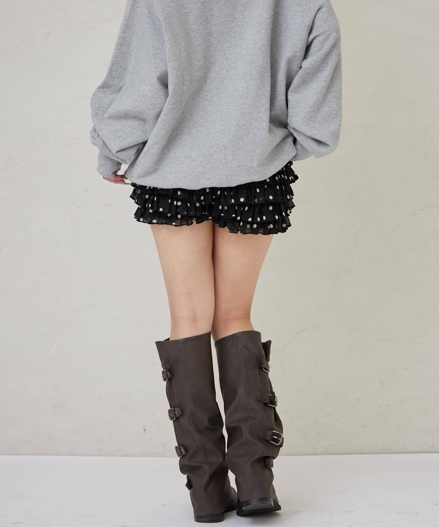 WHO’S WHO gallery(フーズフーギャラリー) レースショートパンツ