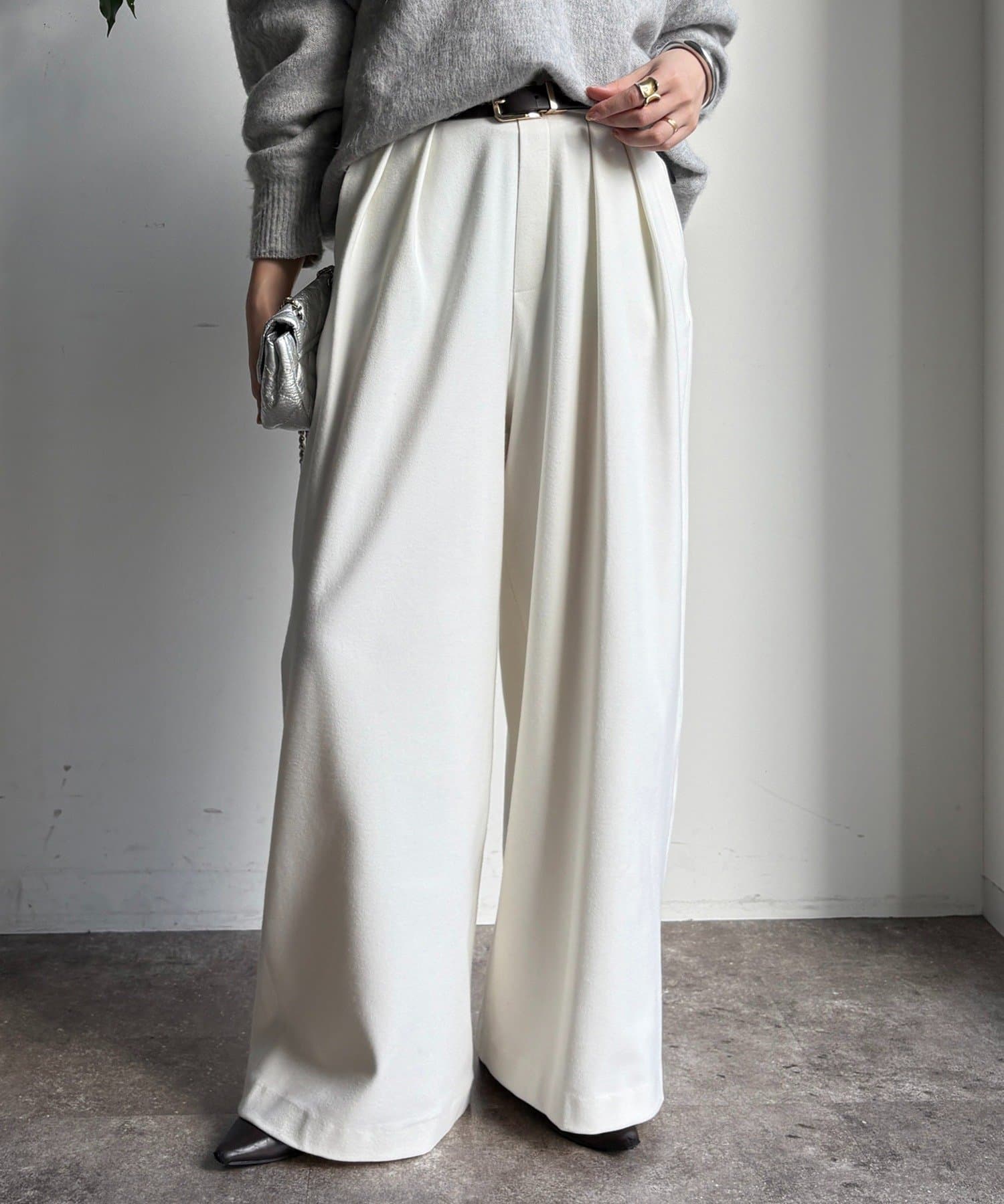 DOUDOU(ドゥドゥ) 【冬もマイナス3キロ見え！】ウォームタックワイドパンツ