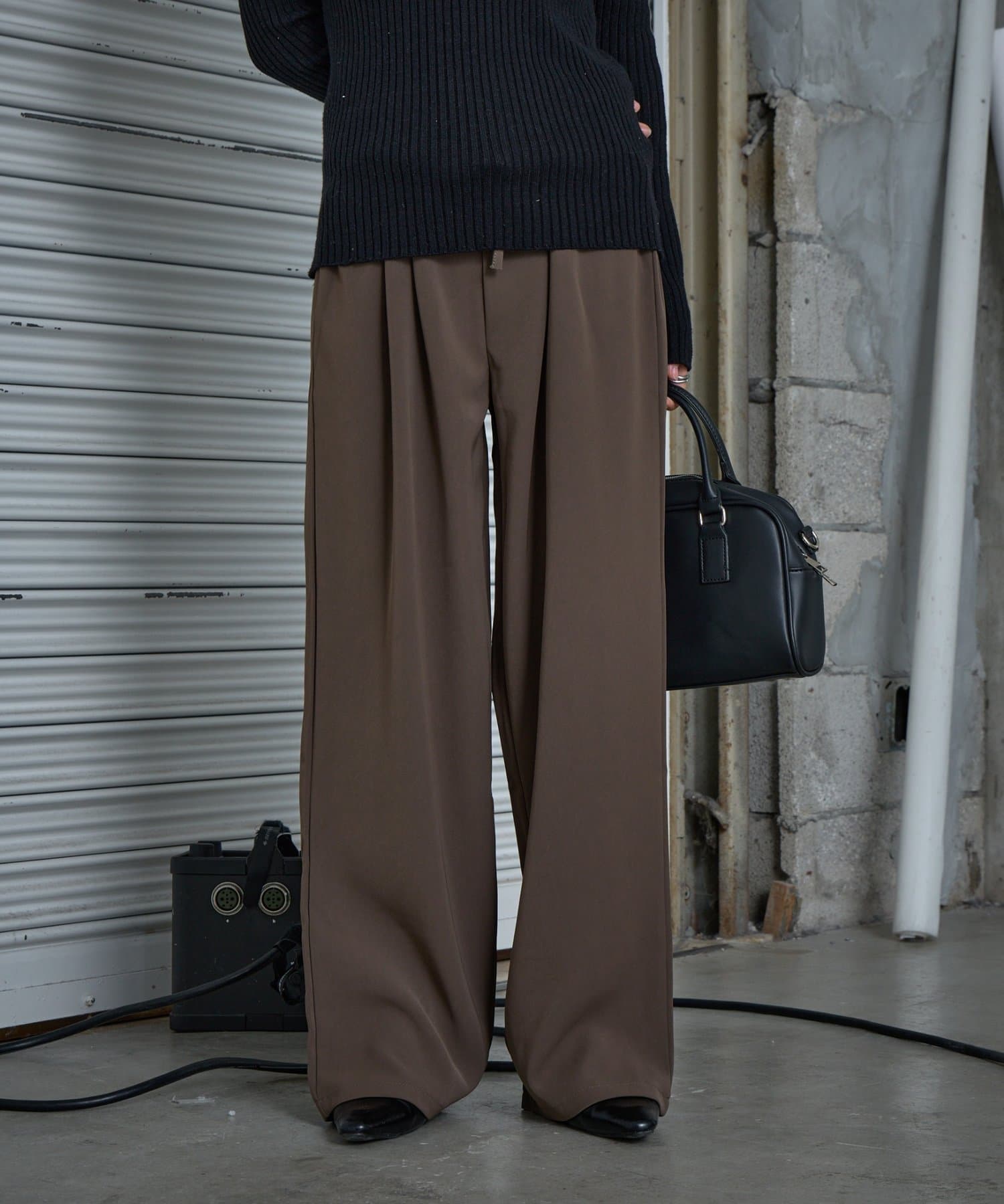 -goocy-(グーシー) ウエストスピンドルタックパンツ