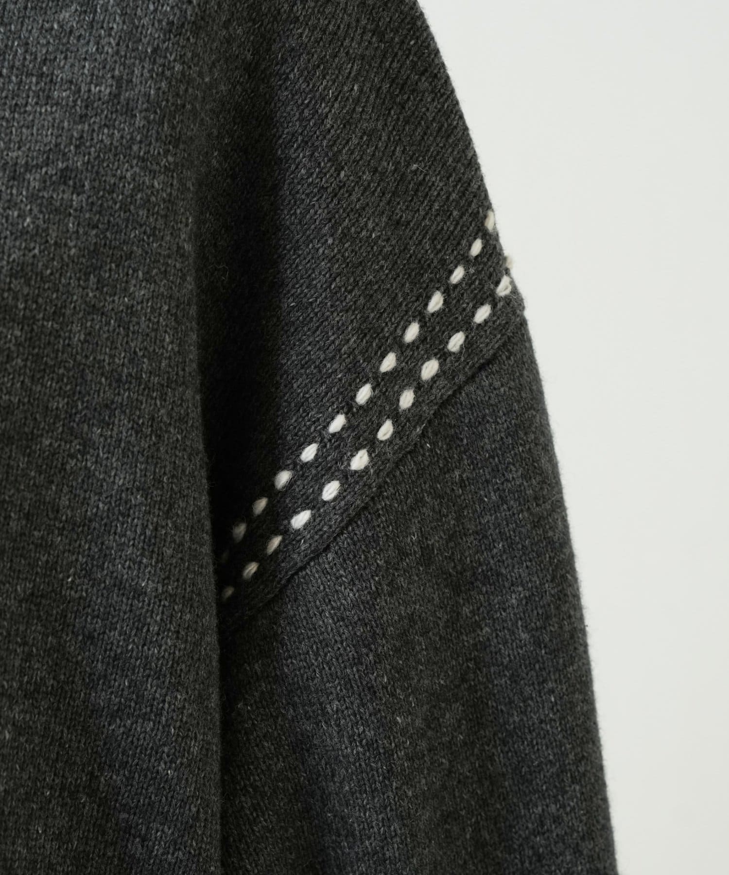 BEARDSLEY(ビアズリー) ステッチニット