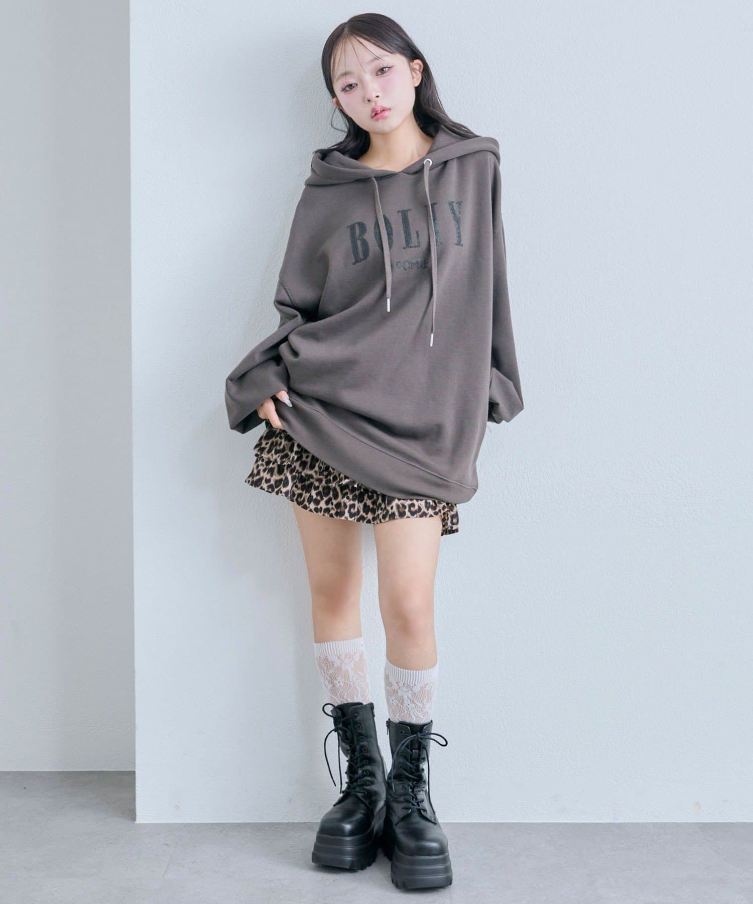 OLIVE des OLIVE(オリーブ デ オリーブ) スパンコールフードパーカー