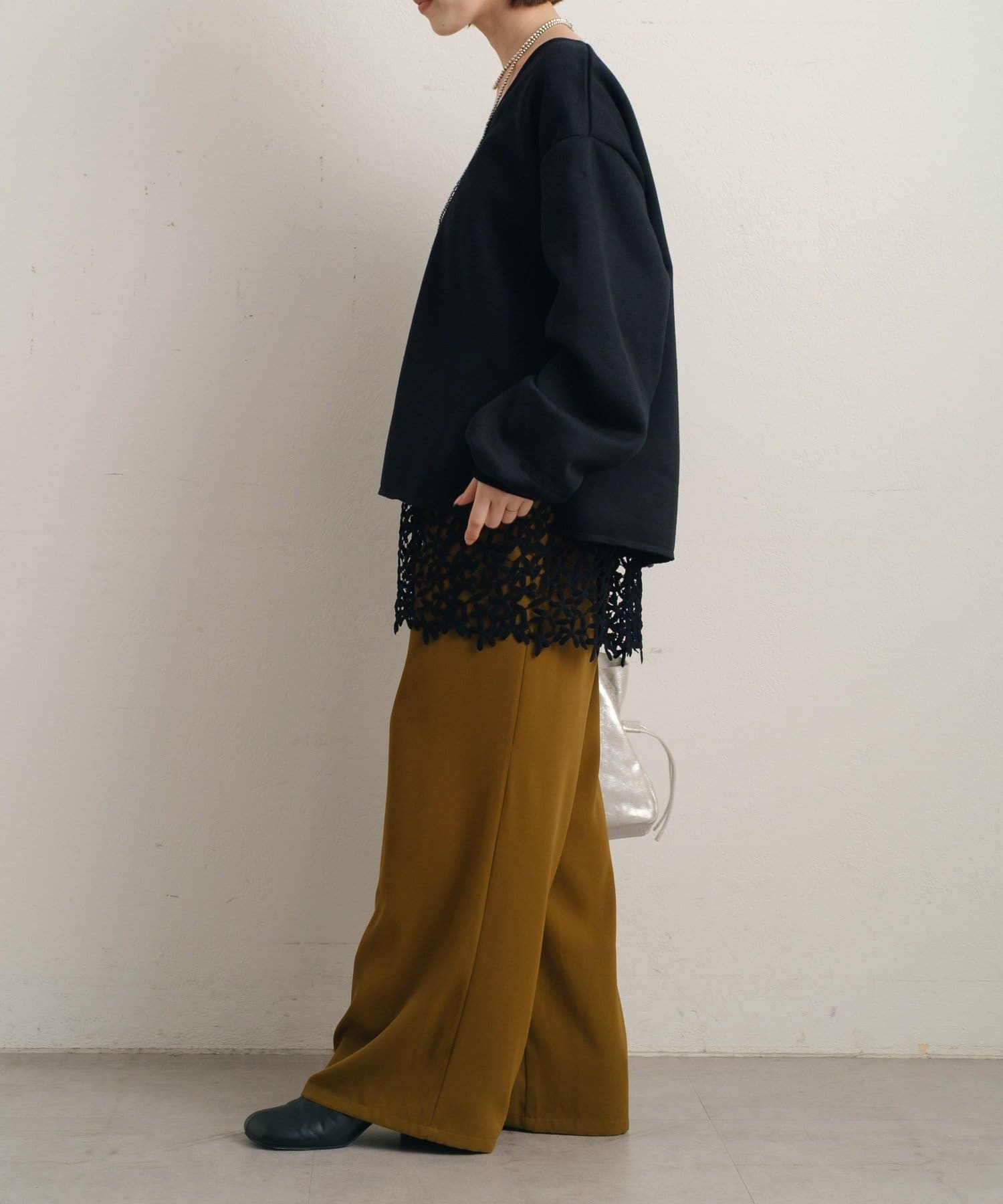 Omekashi(オメカシ) ルーズVネックスウェット