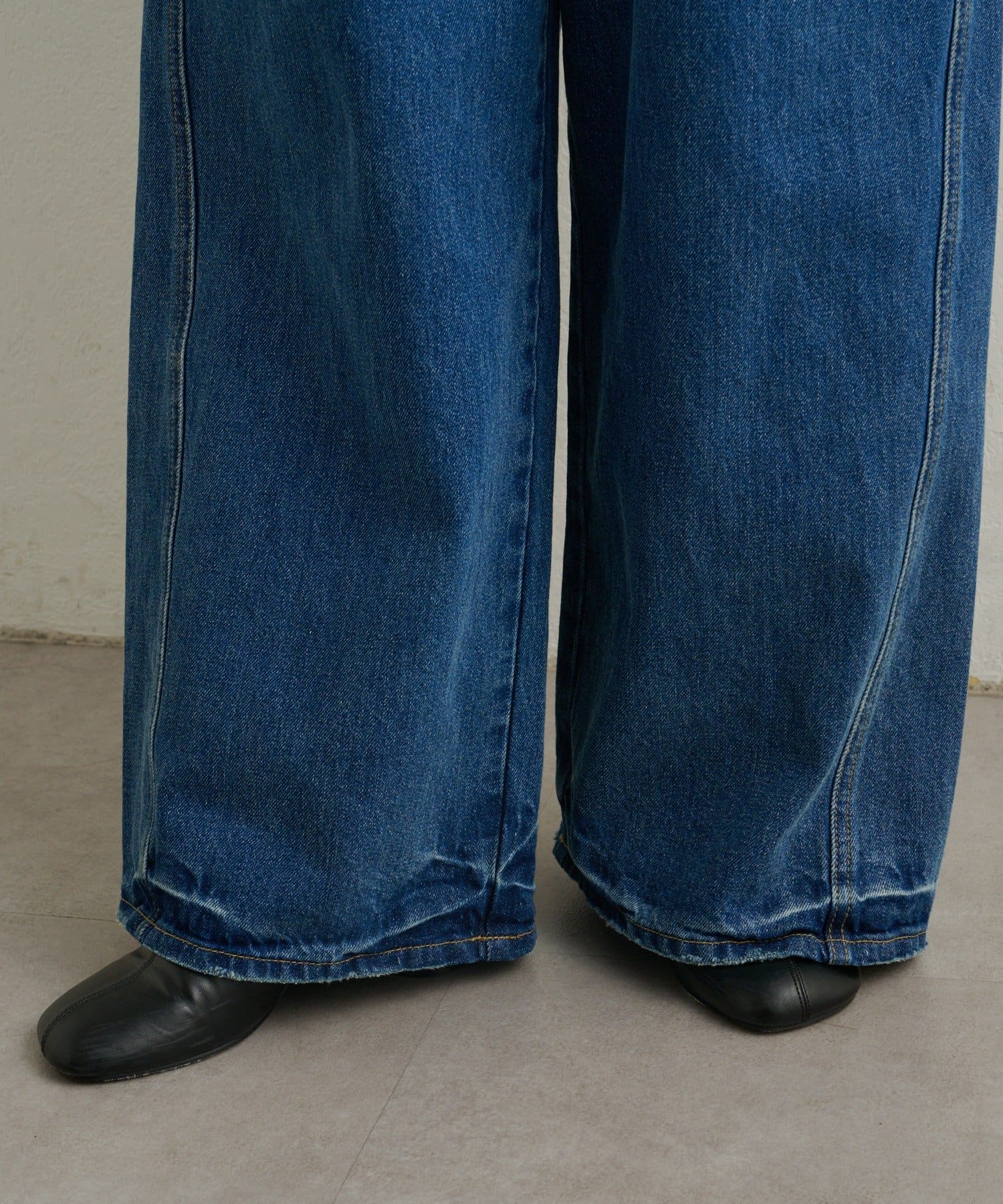 Omekashi(オメカシ) ダブルタックデニムパンツ