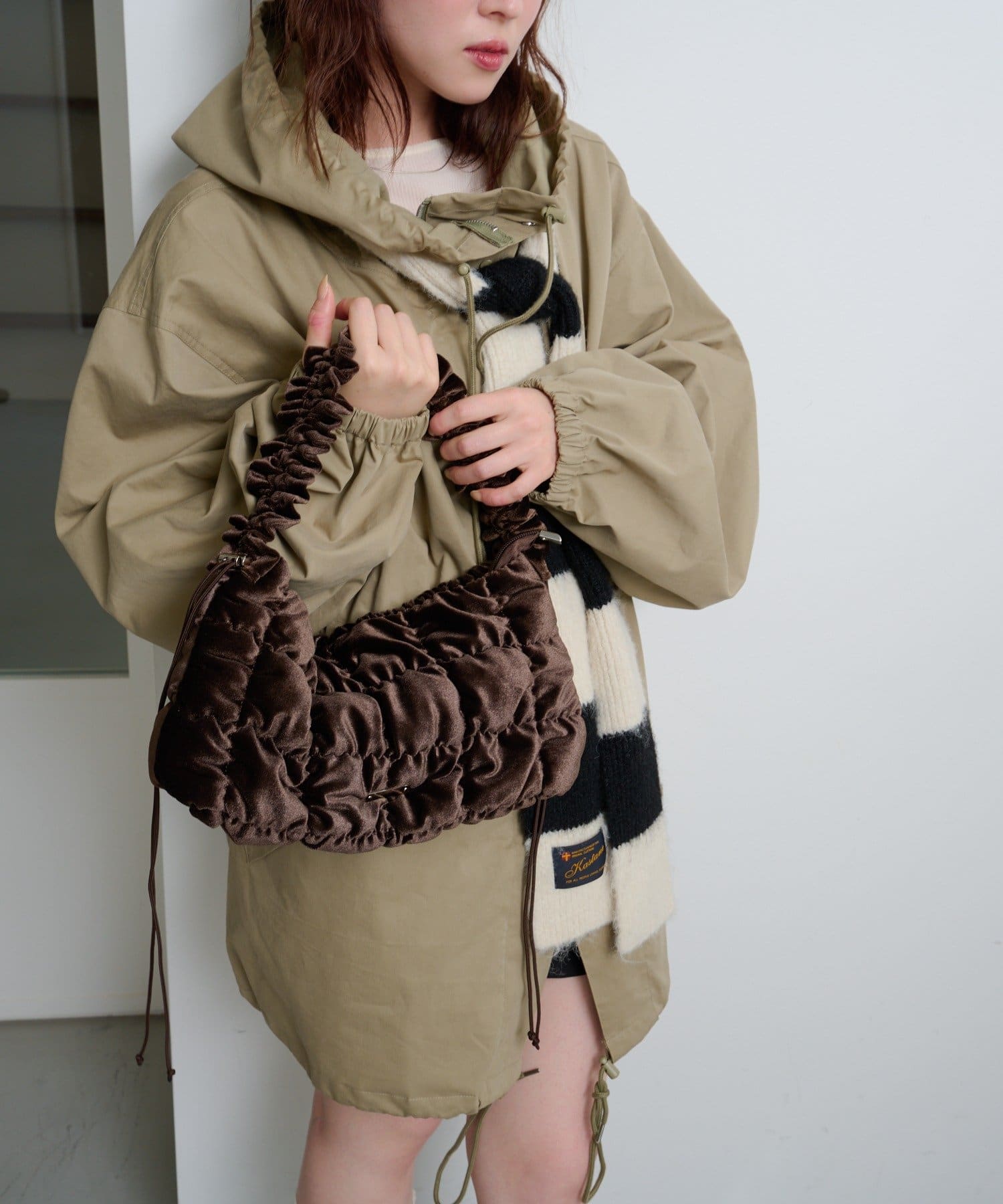 Kastane(カスタネ) 【WEB先行/4色展開/500mlペットボトル収納可】キルティングシャーリングBAG