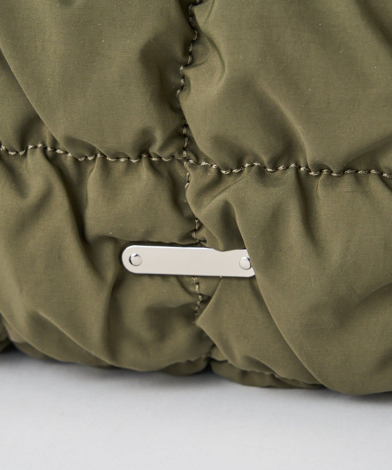 Kastane(カスタネ) 【4色展開/500mlペットボトル収納可】キルティングシャーリングBAG