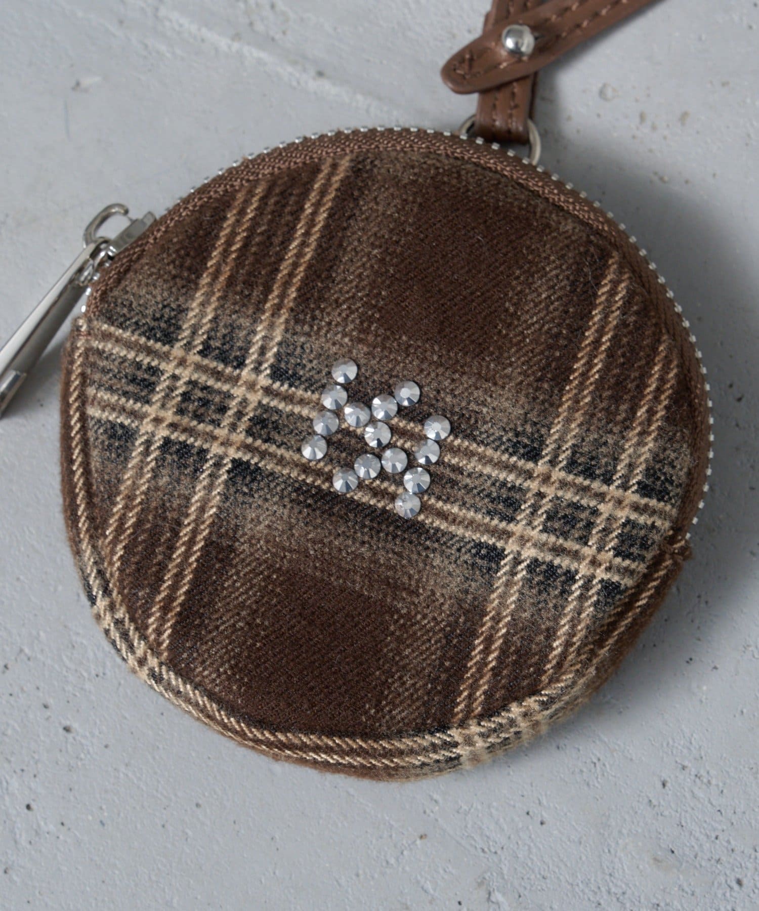 Kastane(カスタネ) ビジューポーチ付きミドルBAG