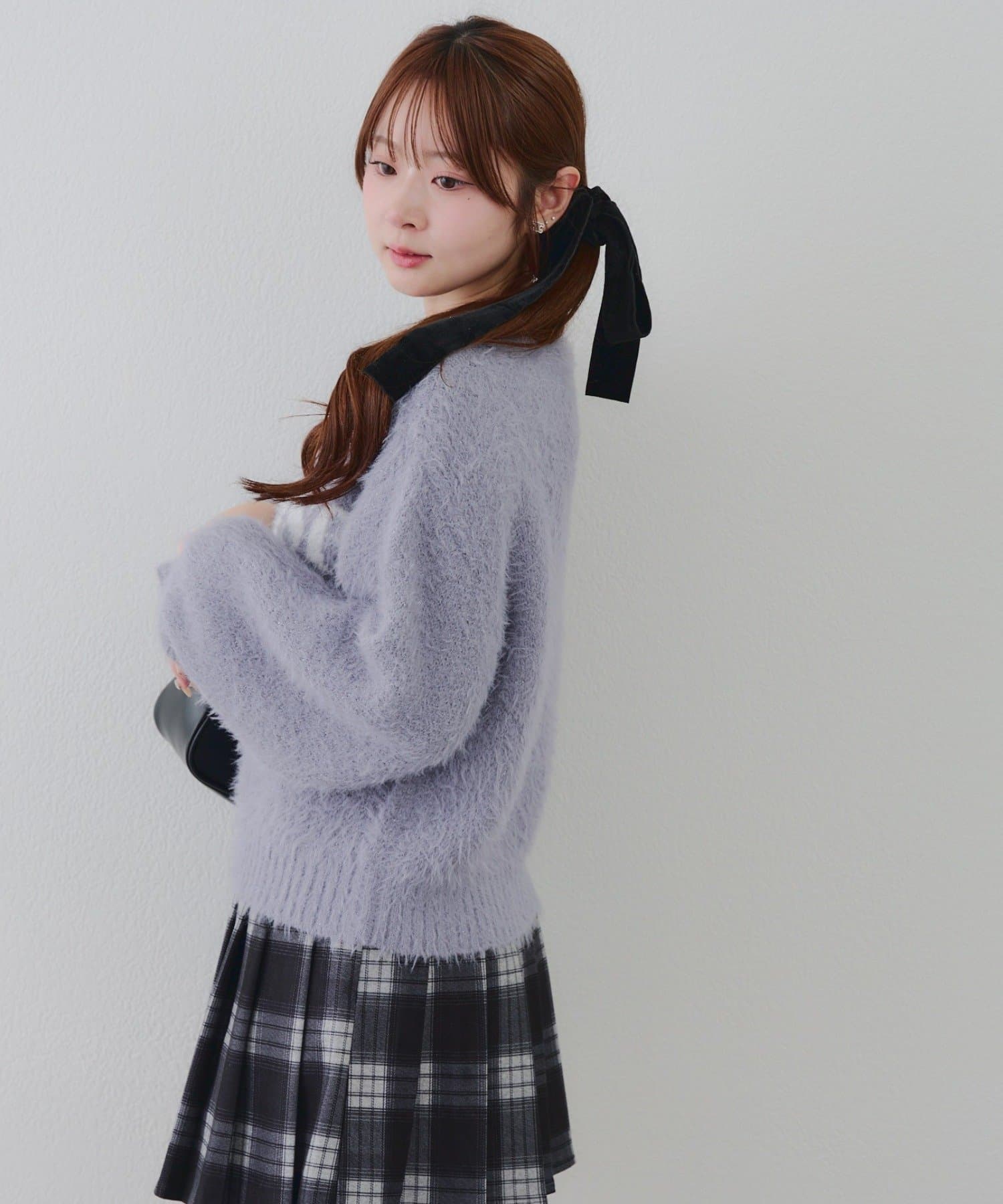 NICE CLAUP / OLIVE des OLIVE OUTLET(ナイスクラップ  / オリーブ デ オリーブ アウトレット) 【RMAF】ラメフェザーロゴプルオーバー