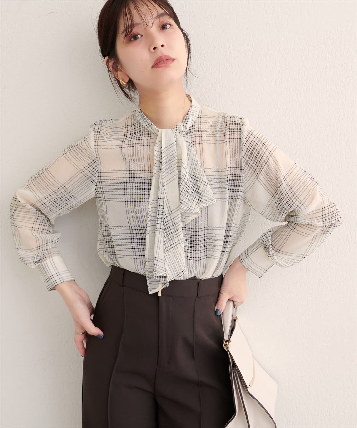 natural couture(ナチュラルクチュール) 【WEB限定】ドレープスカーフ２WAYブラウス