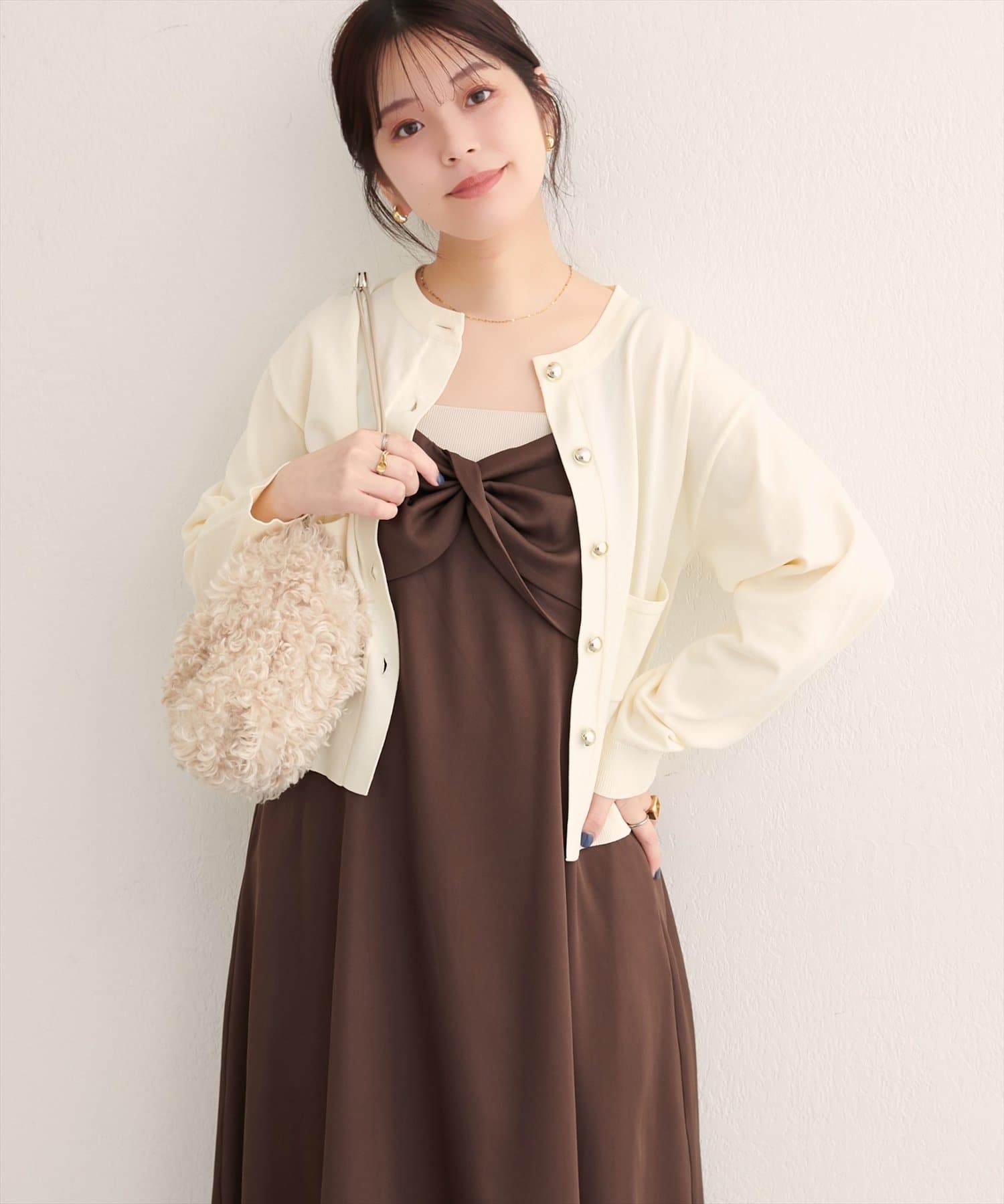 natural couture(ナチュラルクチュール) ぷっくり金釦ポケ付きカーデ