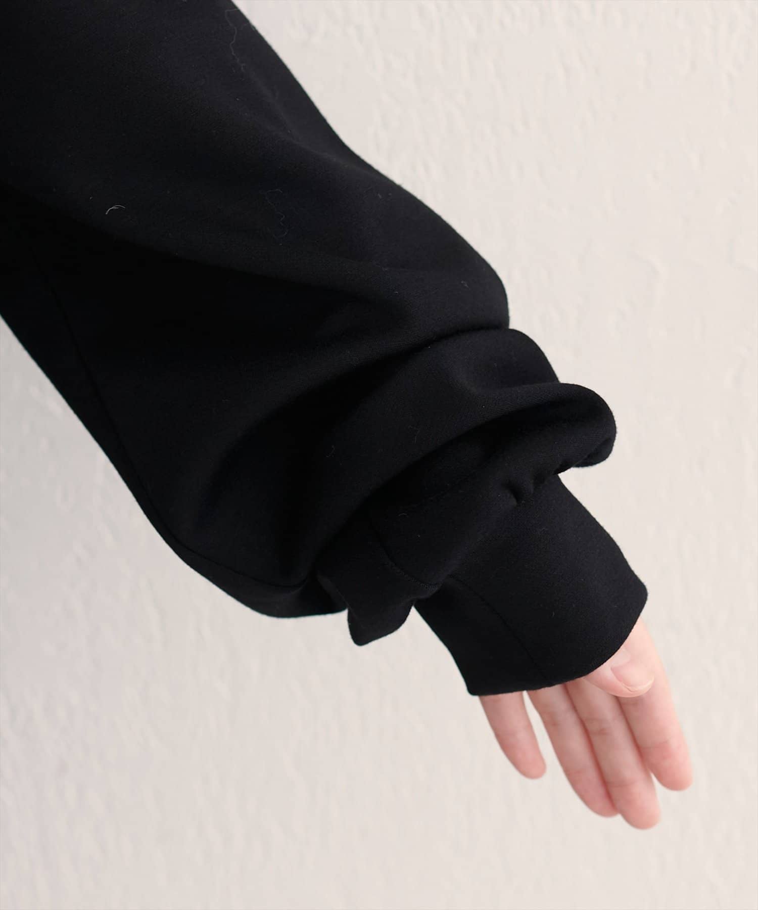 natural couture(ナチュラルクチュール) 【WEB限定】〈ako〉スポリ裏毛ロゴ入りプルオーバー