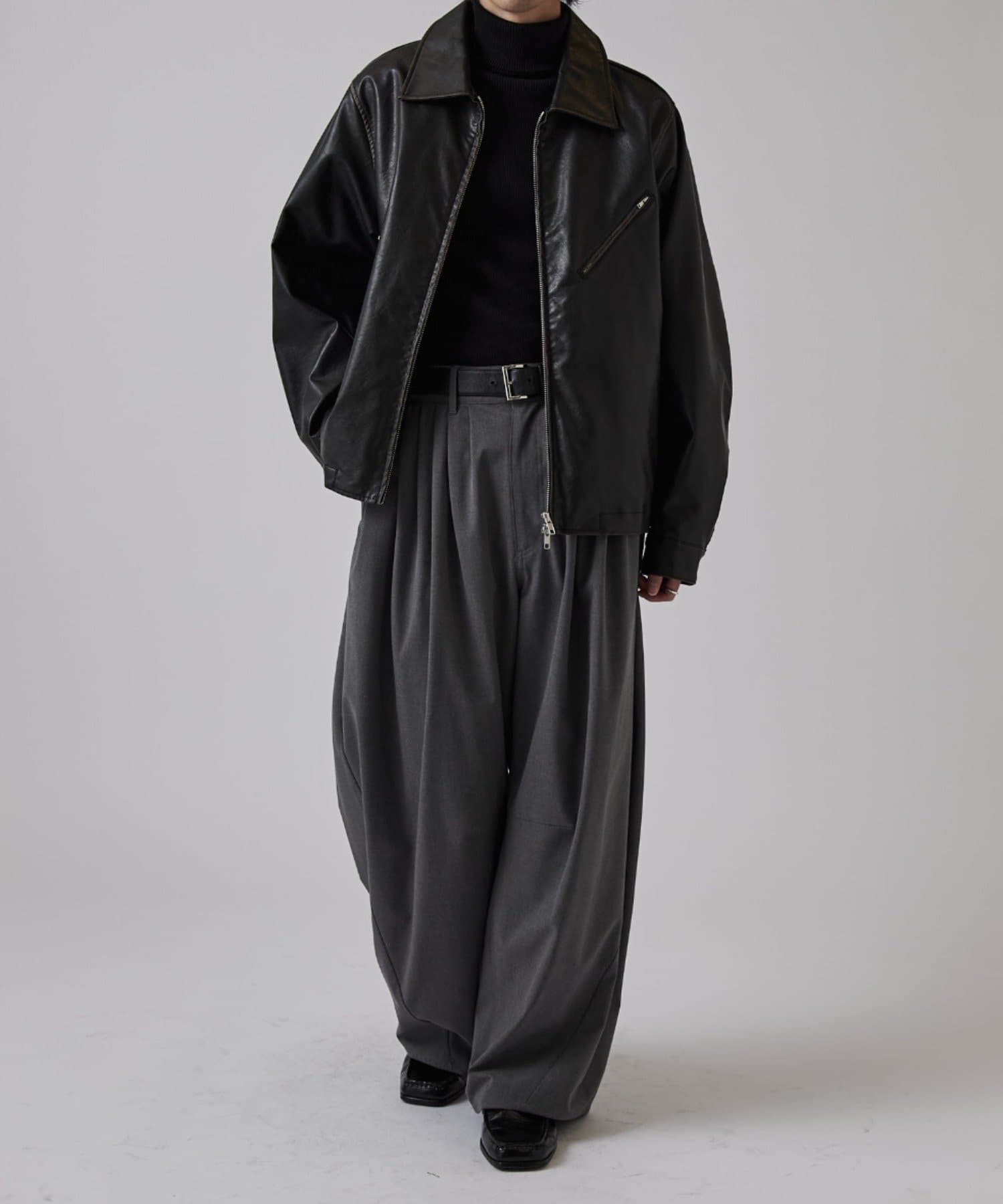 Lui's(ルイス) 鬼タックカーブパンツ