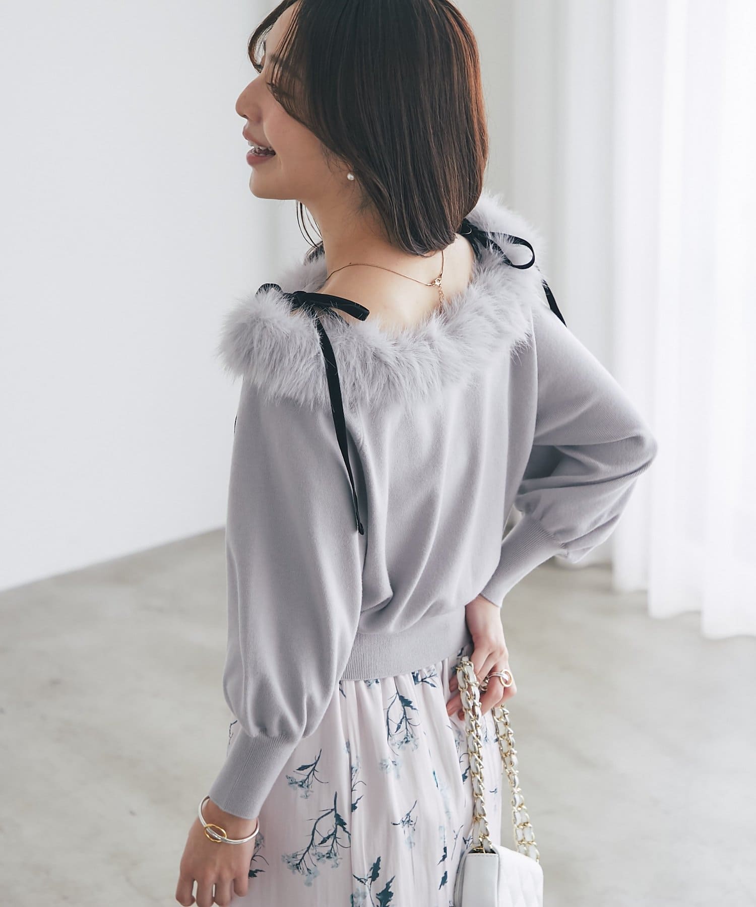 La boutique BonBon(ラブティックボンボン) アンゴラタッチフェイクファー付きニット