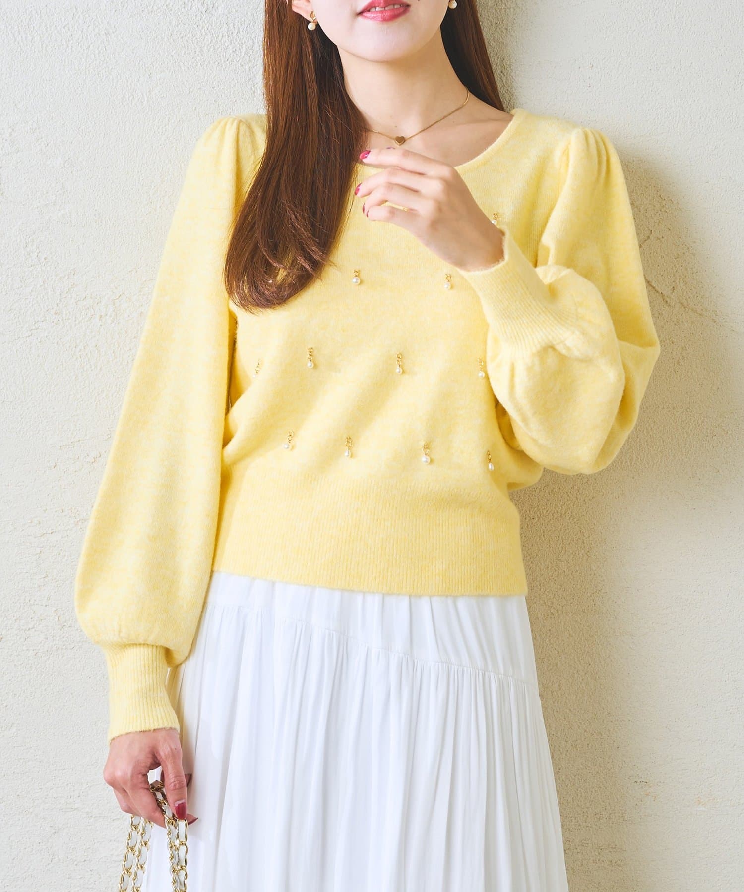 La boutique BonBon(ラブティックボンボン) 雫パールパフスリーブニット