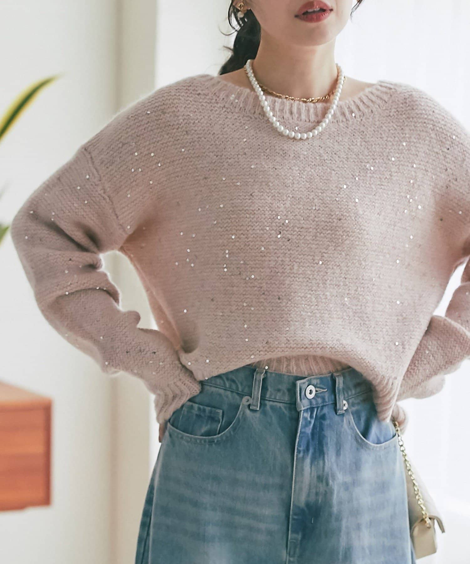 La boutique BonBon(ラブティックボンボン) 【程よいカジュアル感】スパンコールモヘアボートネックニット