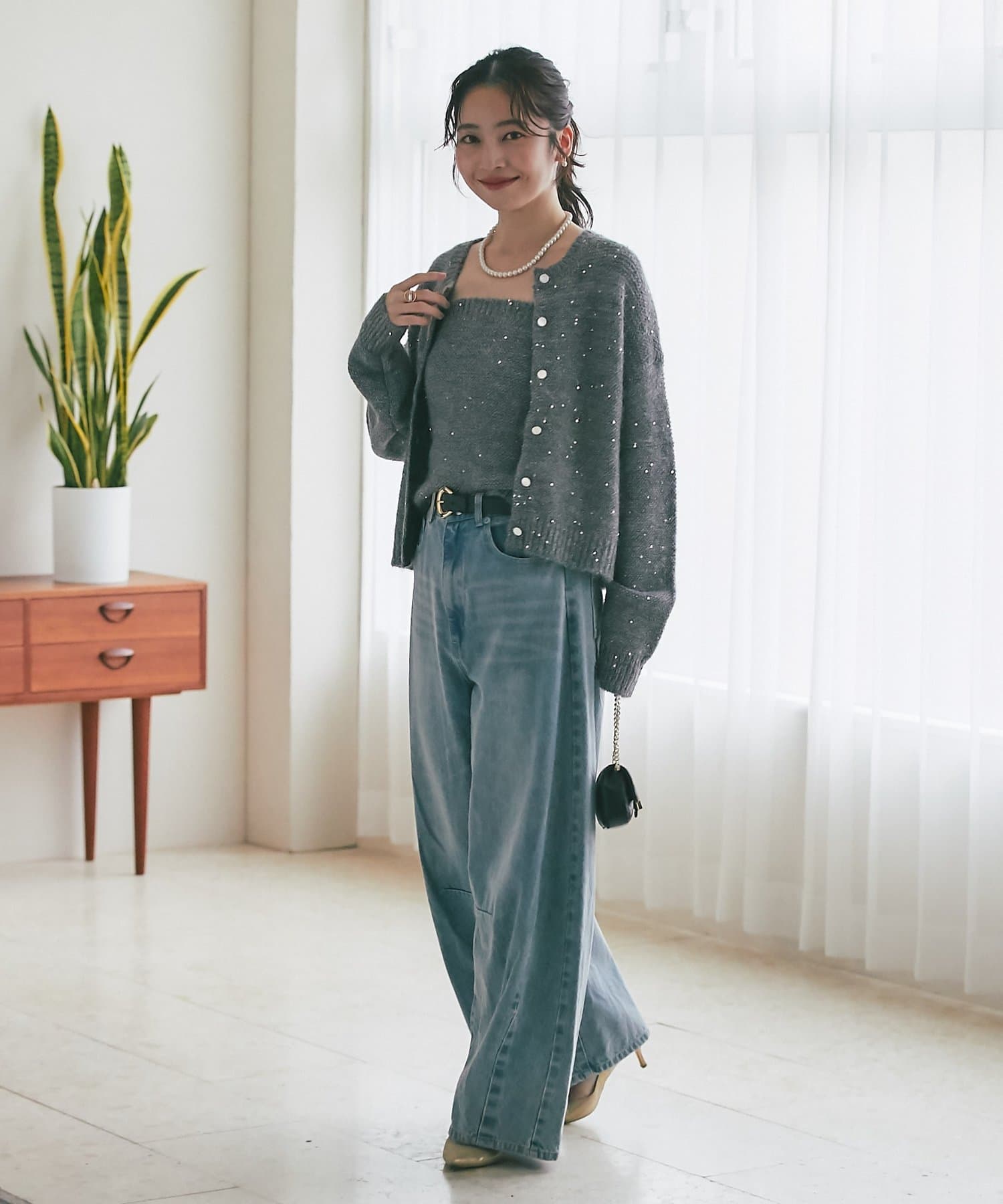 La boutique BonBon(ラブティックボンボン) 【セットアップ可・きらきら女っぽコーデに】スパンコールモヘアビスチェ