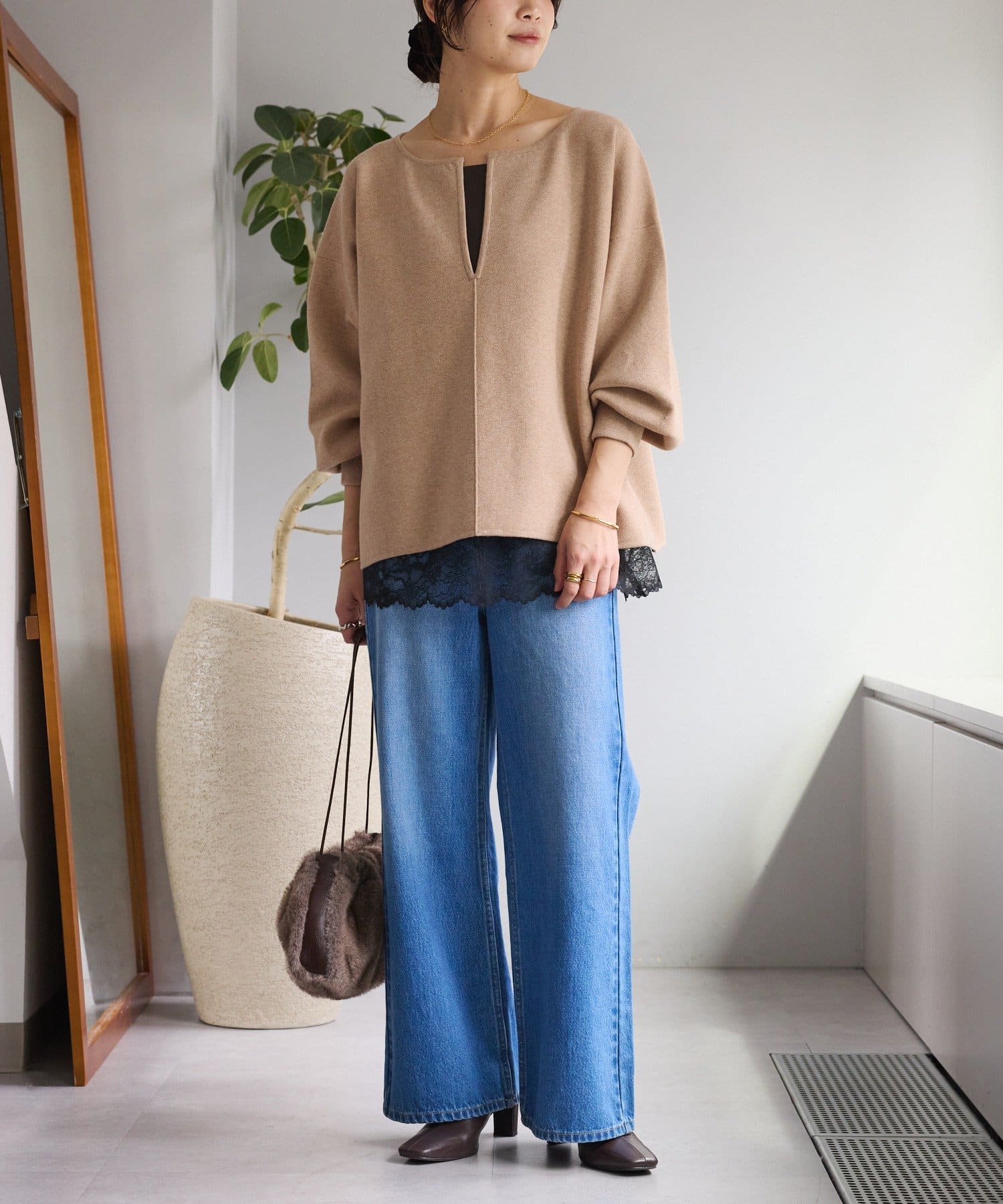 RIVE DROITE(リヴドロワ) 【鮮度抜群】レーストリムキャミソール