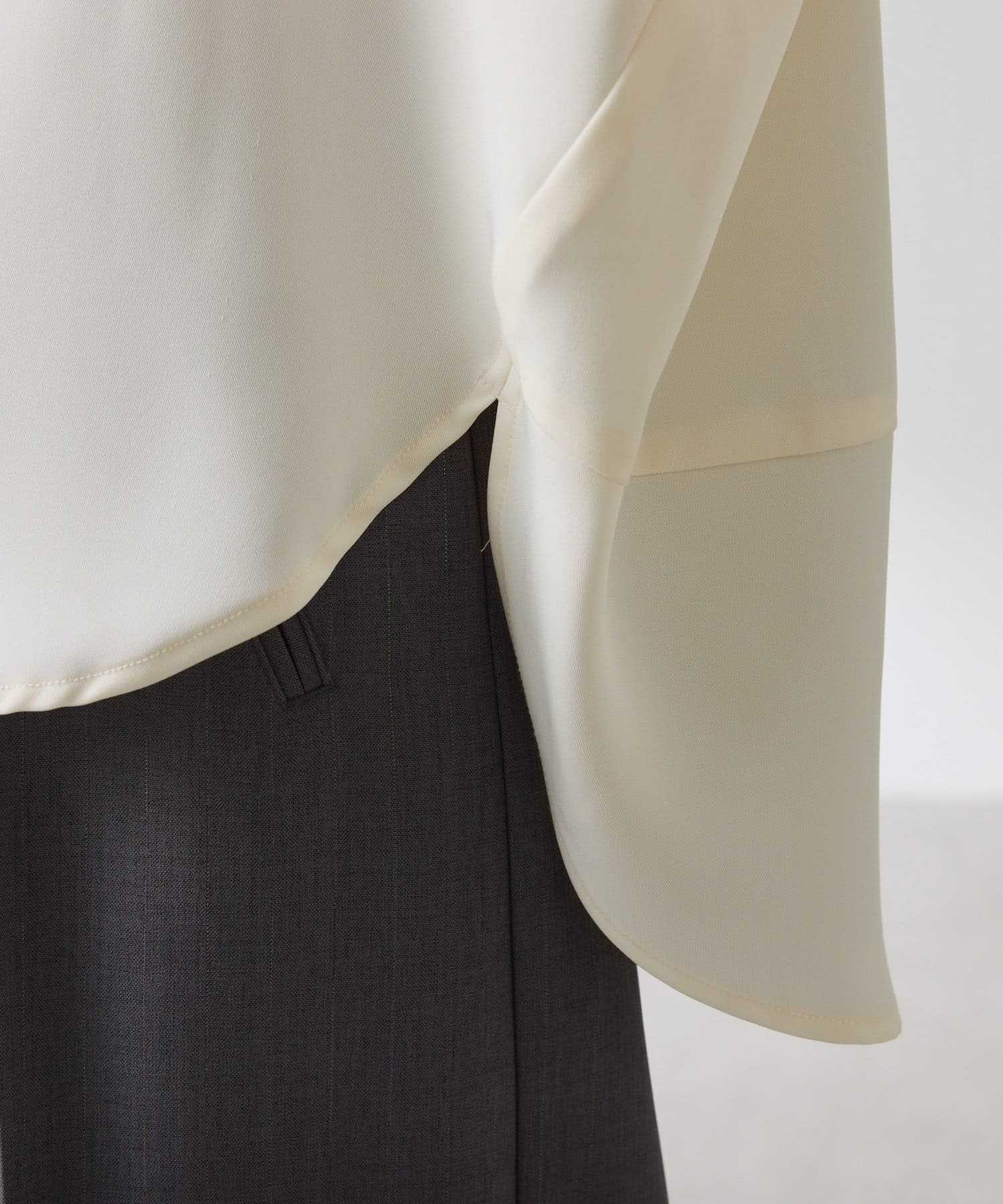 COLLAGE GALLARDAGALANTE(コラージュ ガリャルダガランテ) 【体型カバー】スキッパーオーバーブラウス/セレモ二ー