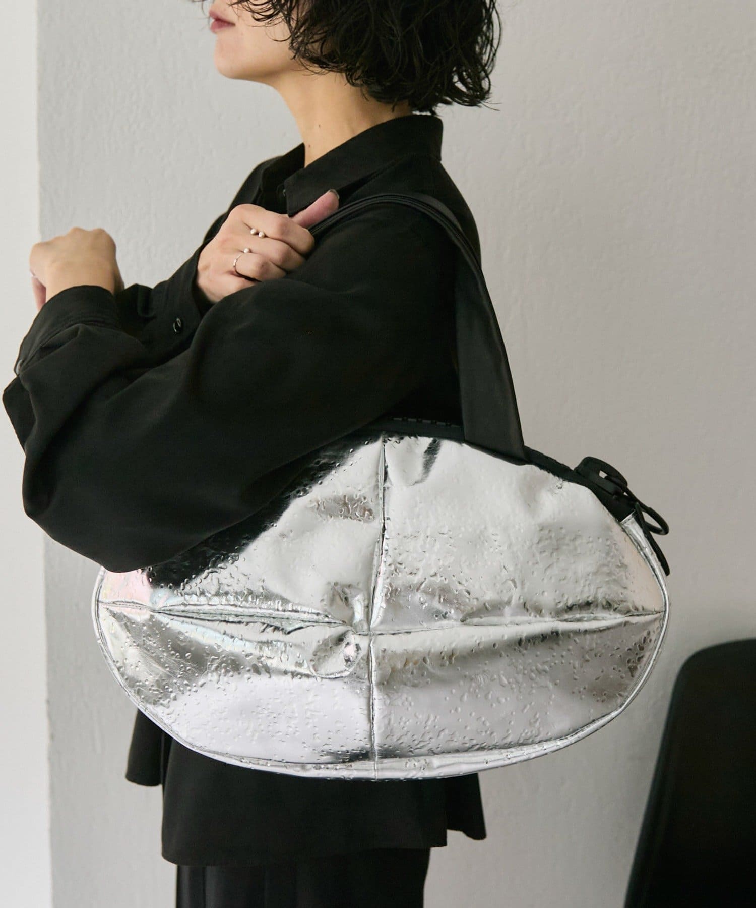 ear PAPILLONNER(イア パピヨネ) 【kawa-kawa(カワカワ)】NO1522suiteki楕円トートバッグ