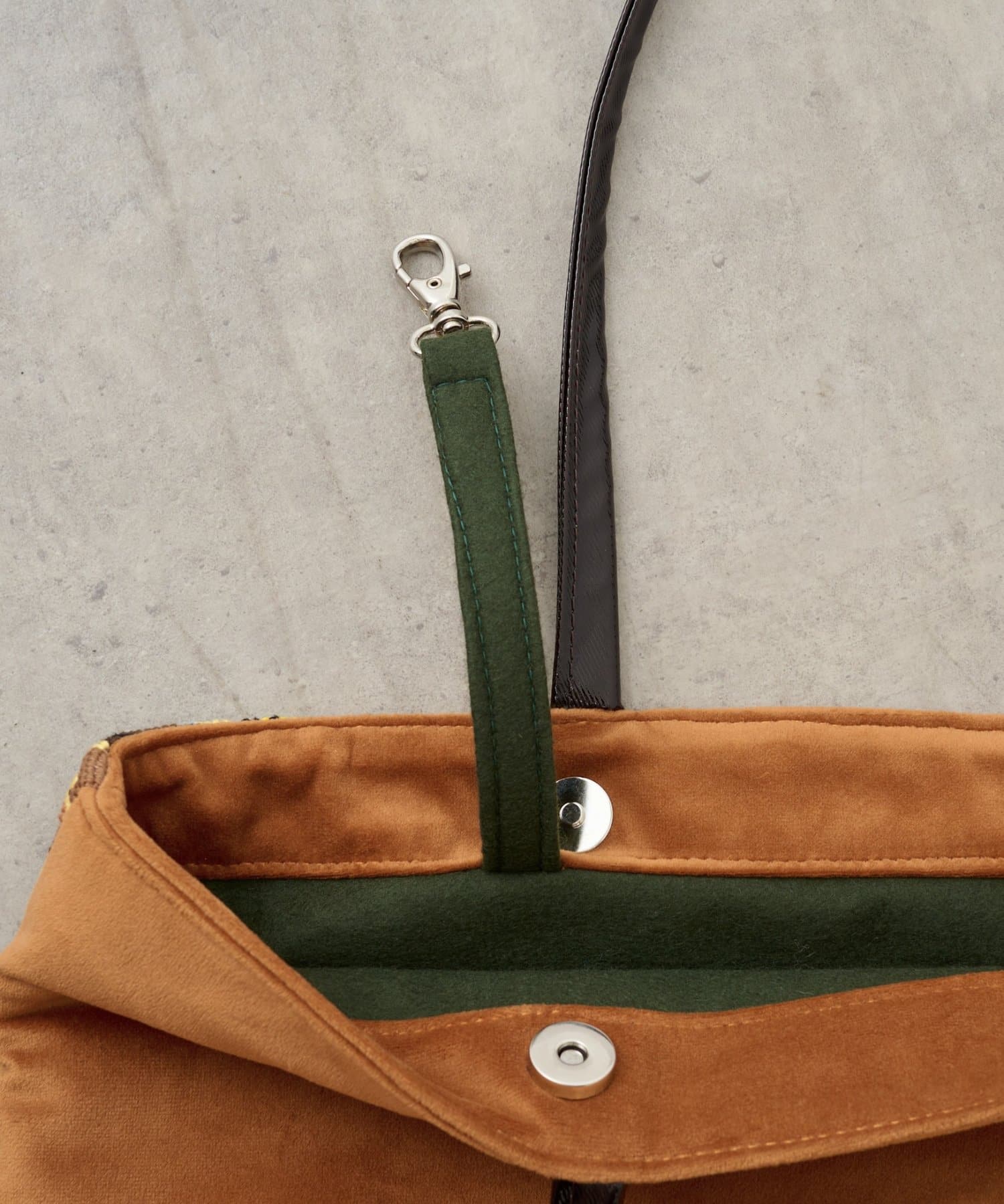 BEARDSLEY(ビアズリー) 《ALEXIA HOLLINGER》トートバッグ