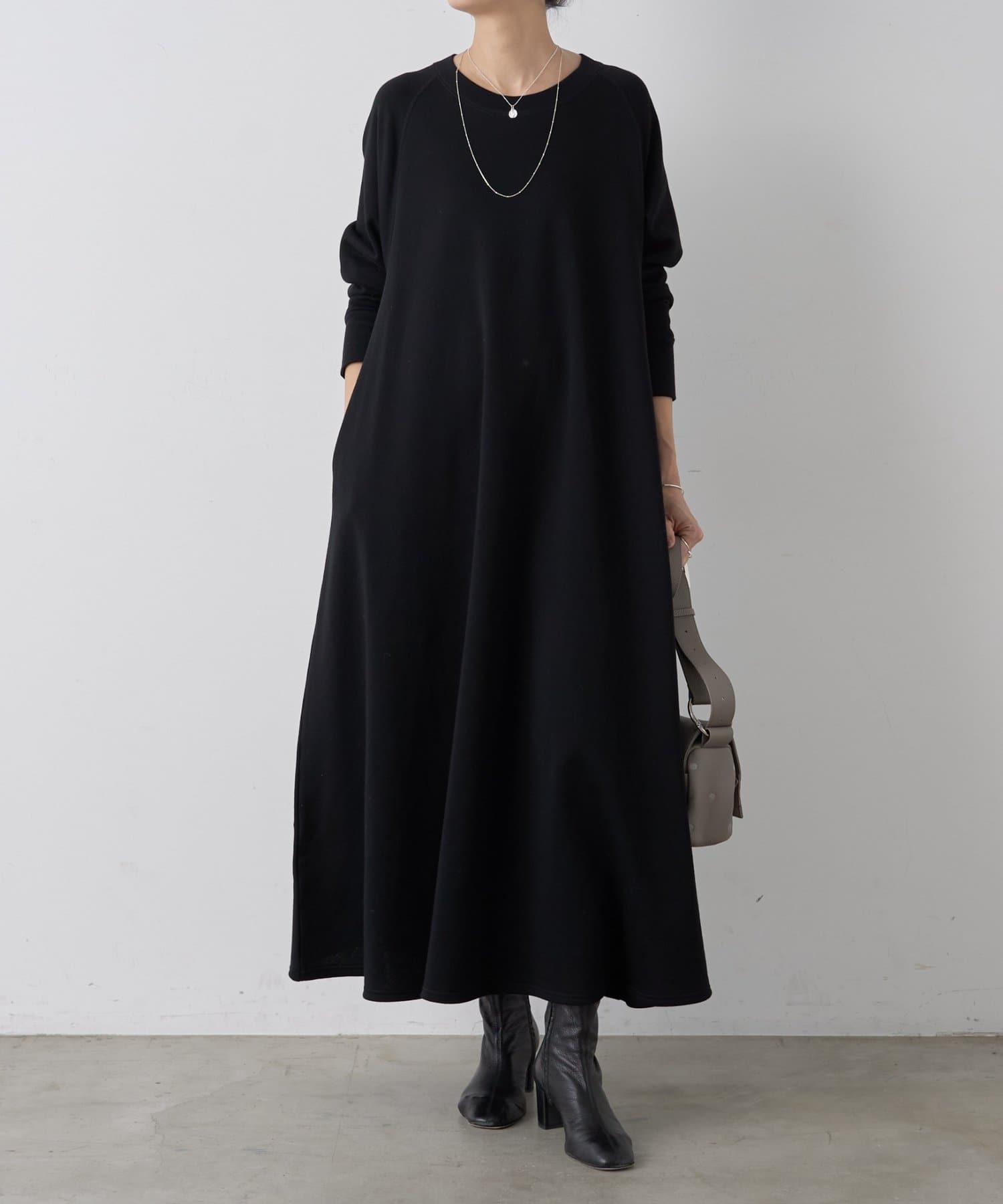 BEARDSLEY(ビアズリー) 裏毛フレアーワンピース