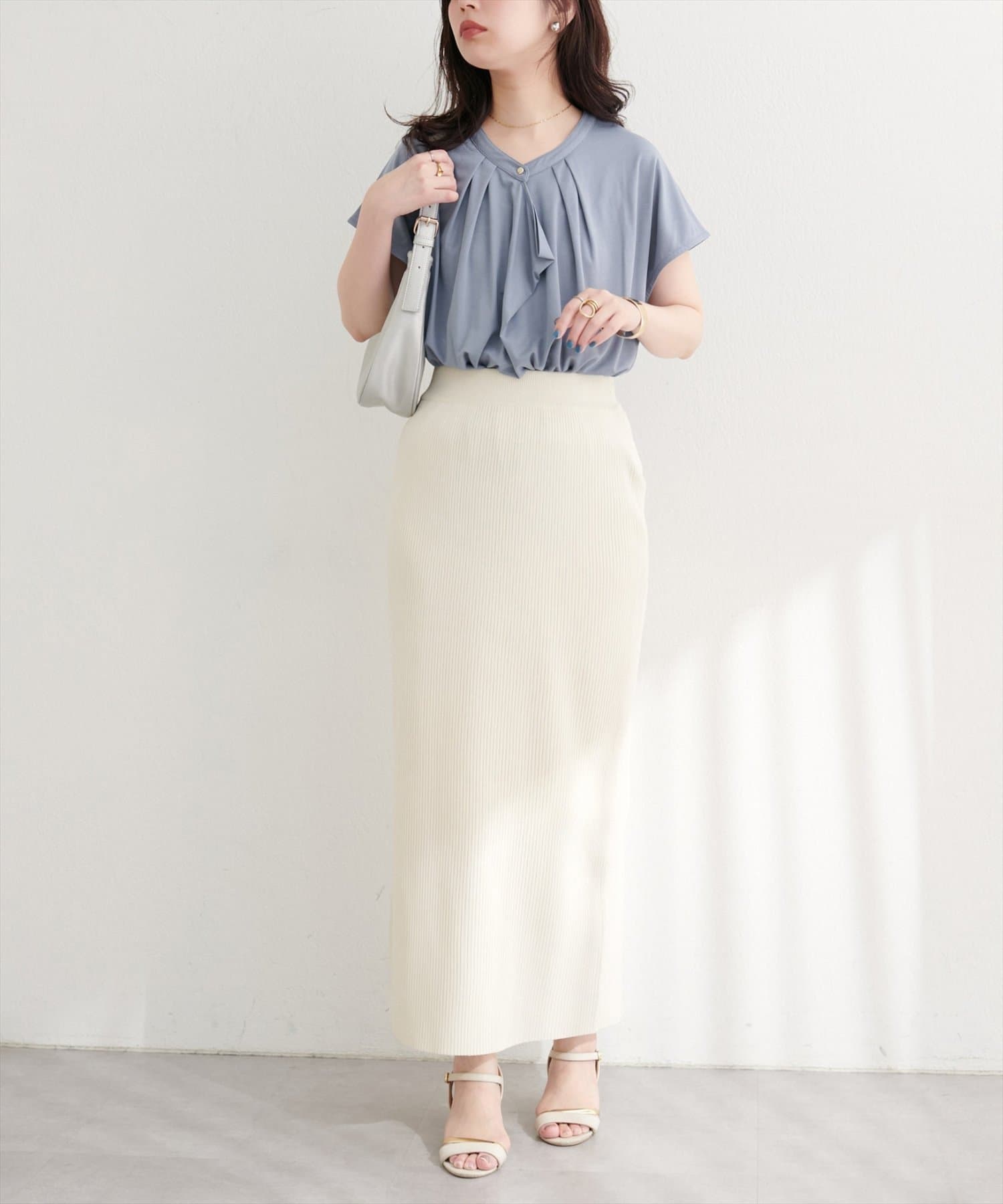 NICE CLAUP / OLIVE des OLIVE OUTLET(ナイスクラップ  / オリーブ デ オリーブ アウトレット) 【natural couture】接触冷感ドレープフリルカットソーブラウス