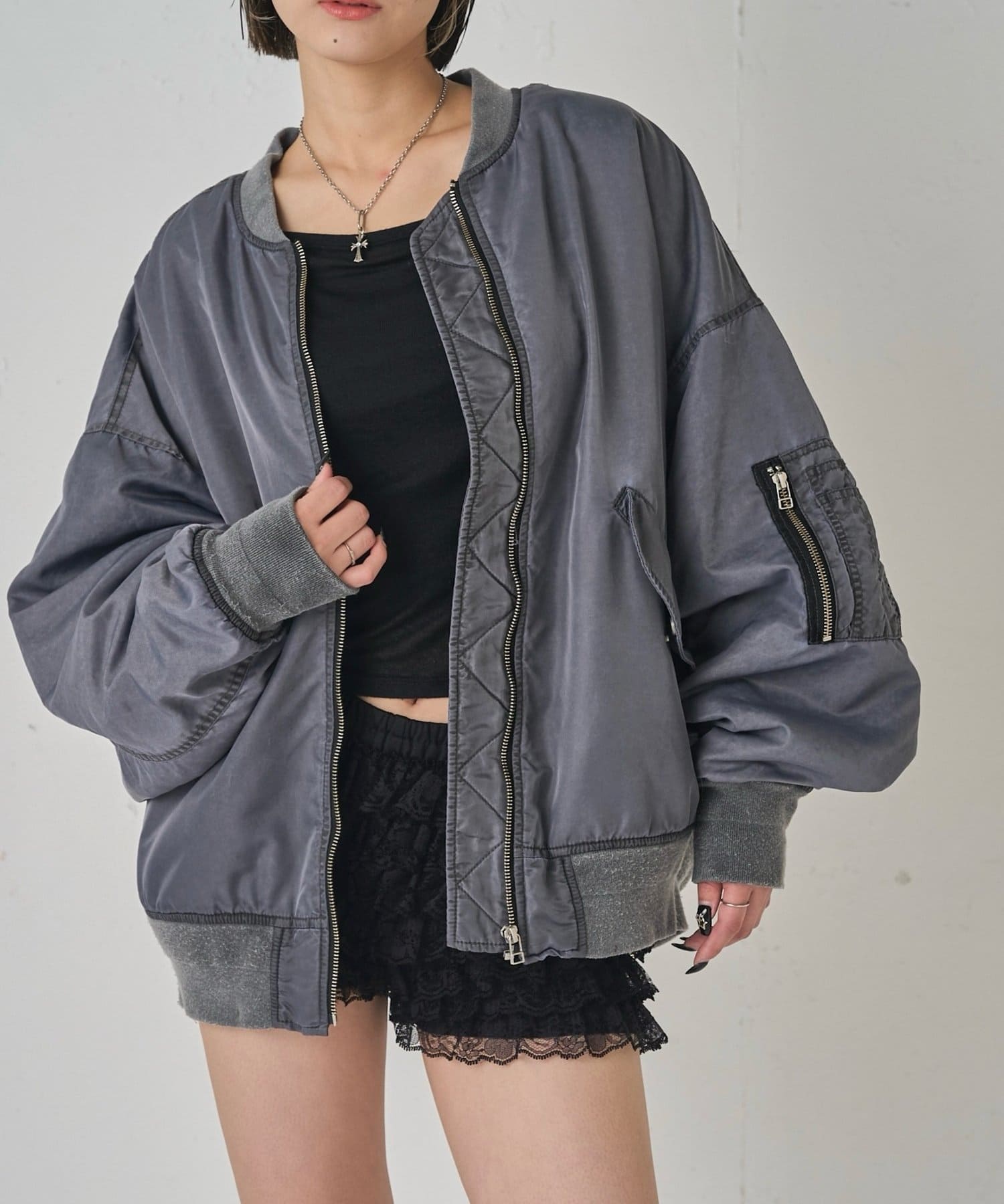 WHO’S WHO gallery(フーズフーギャラリー) Sourcreamピグメント加工MA1