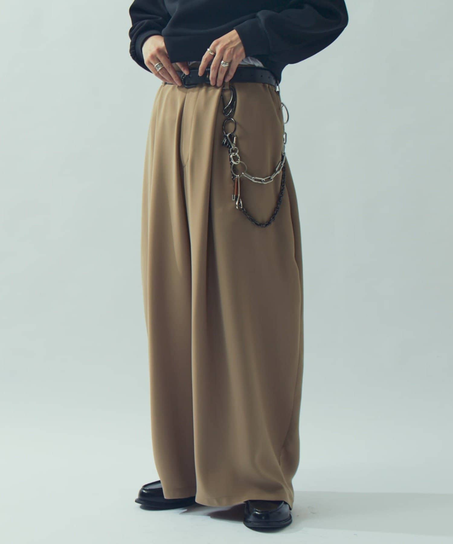 Lui's(ルイス) 【WEB限定】ワイドバルーンイージースラックス