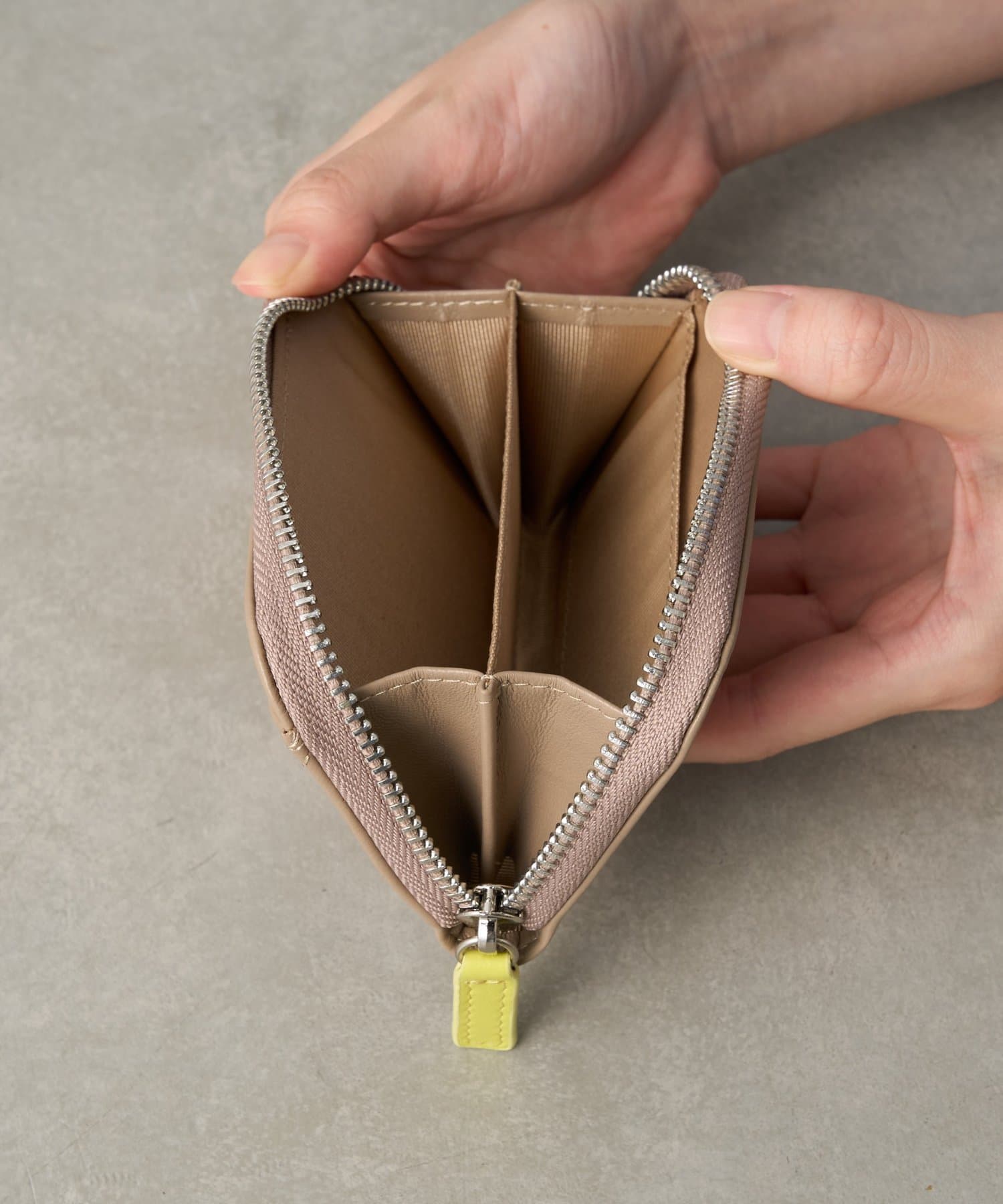 BIRTHDAY BAR(バースデイバー) キルティング名刺入れ