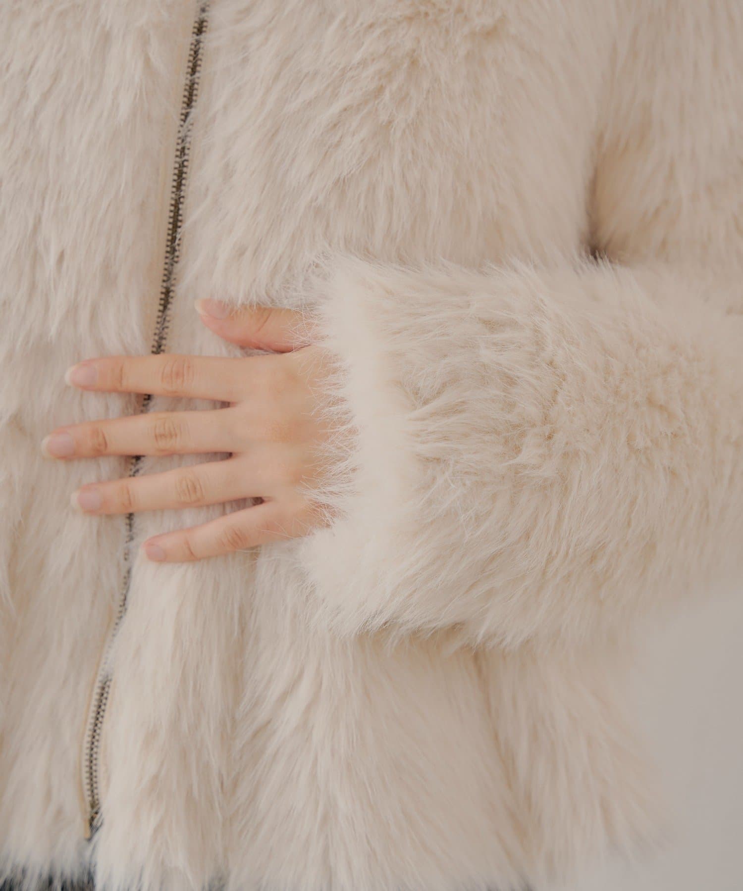 Chico(チコ) 【SALON by Chico】リバーシブルペプラムデザインミディコート