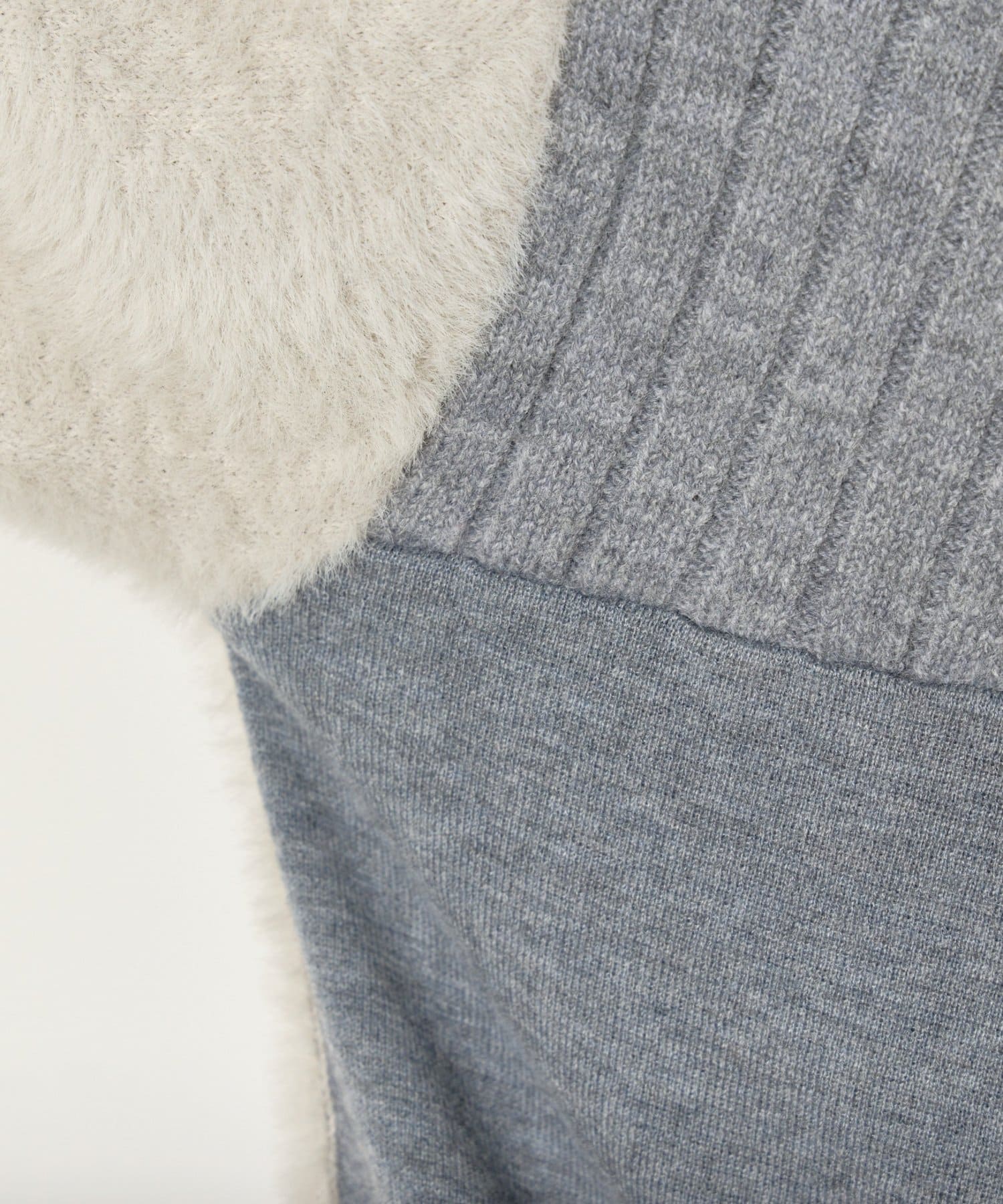 Jena　espace merveilleux(ジェナ　エスパスメルヴェイユ) ケーブルラメシャギーニット