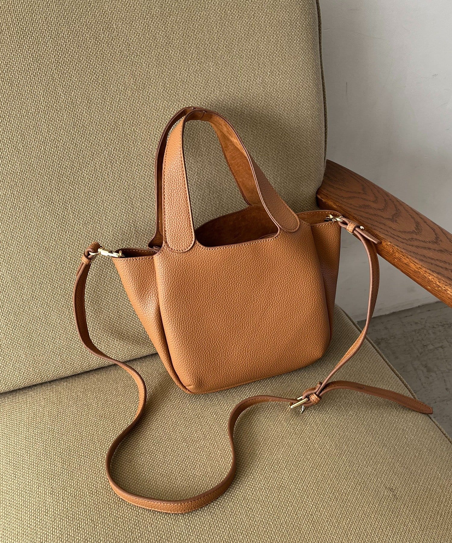 CAPRICIEUX LE'MAGE(カプリシュレマージュ) 3roomシュリンクバッグ