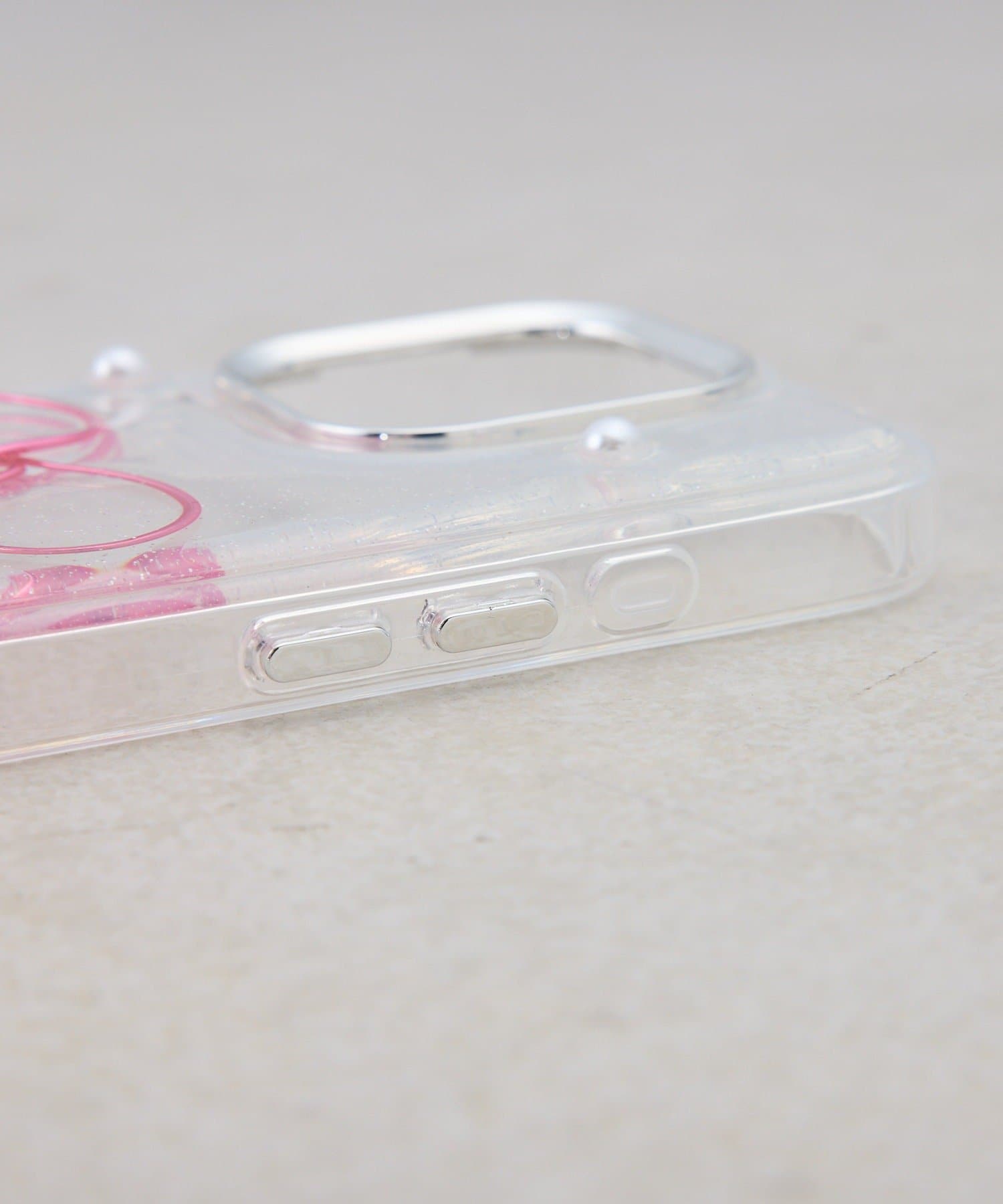 Lattice(ラティス) パールリボンスマホケース(iPhone15pro)