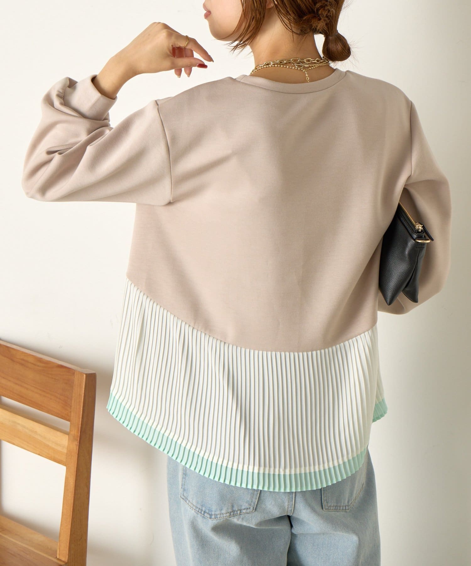 Jena　espace merveilleux(ジェナ　エスパスメルヴェイユ) 裾プリーツボンディングカットソー