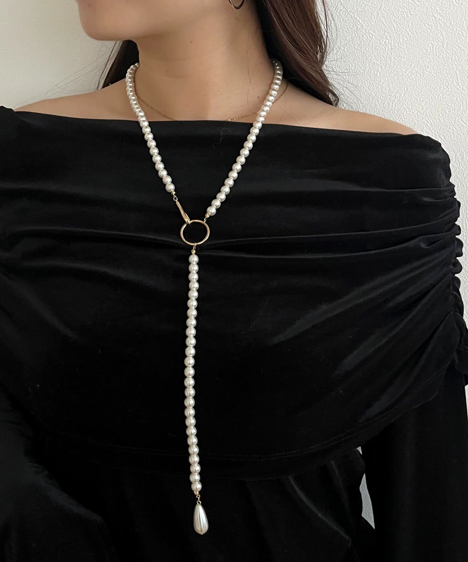 prose verse(プロズヴェール) パールY字ネックレス