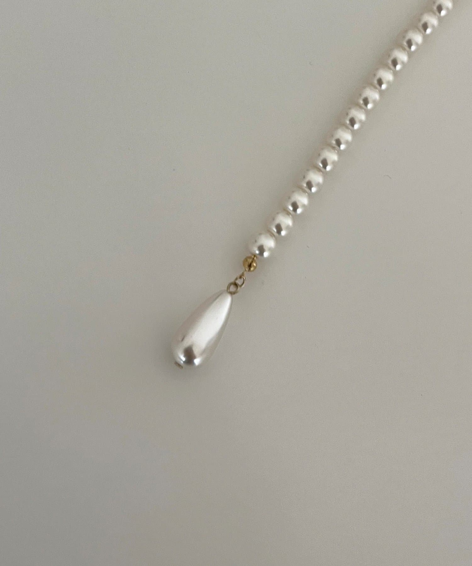 prose verse(プロズヴェール) パールY字ネックレス