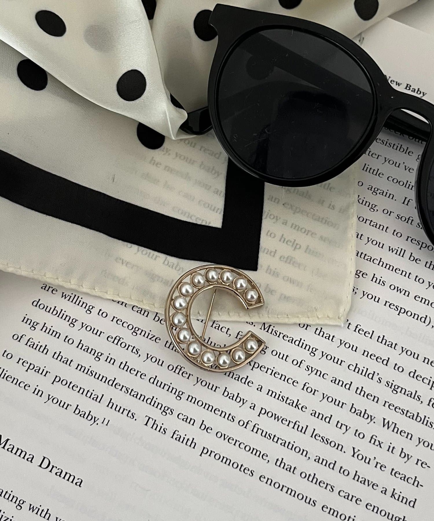 prose verse(プロズヴェール) イニシャルロゴブローチ