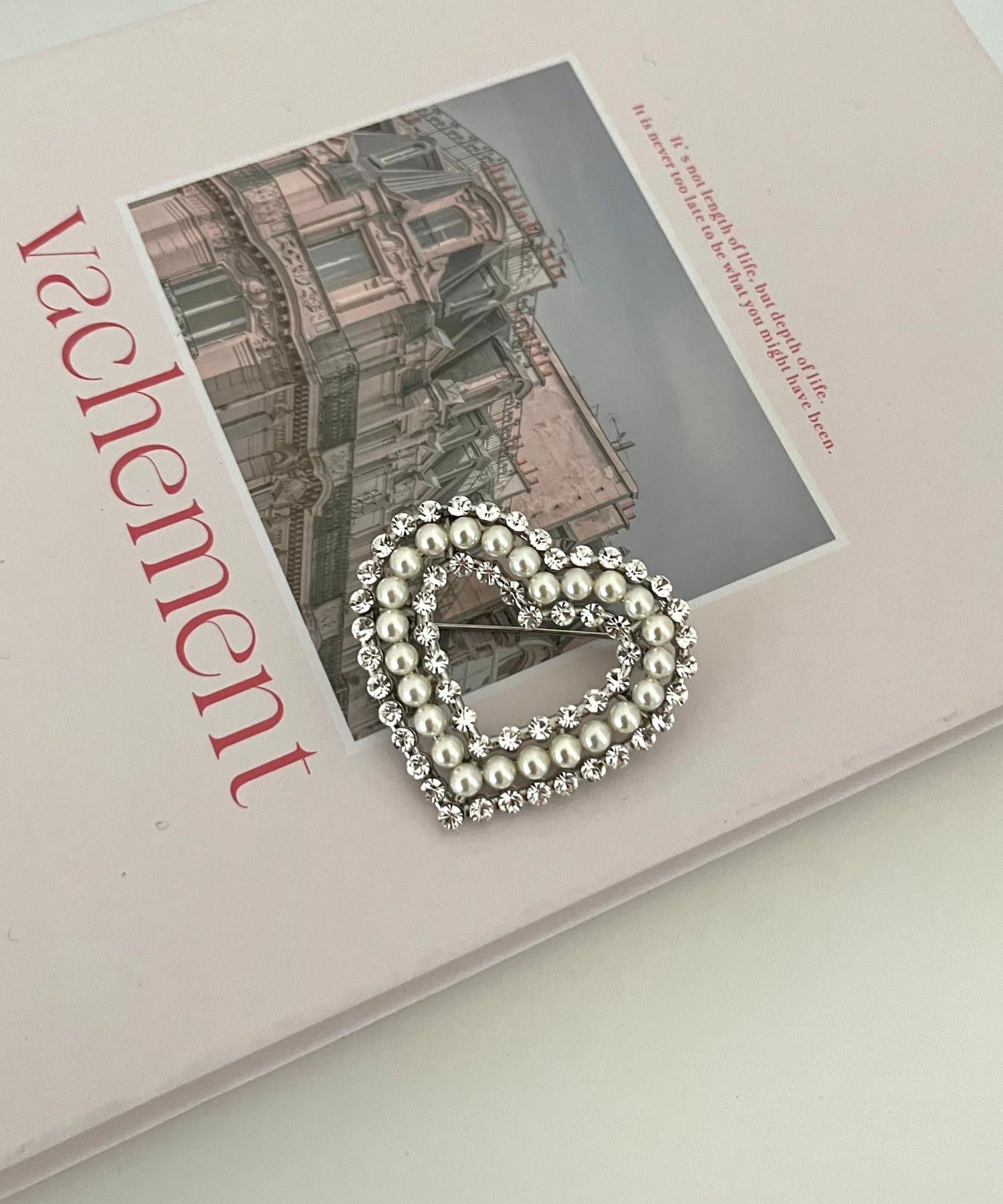 prose verse(プロズヴェール) パールビジューハートブローチ