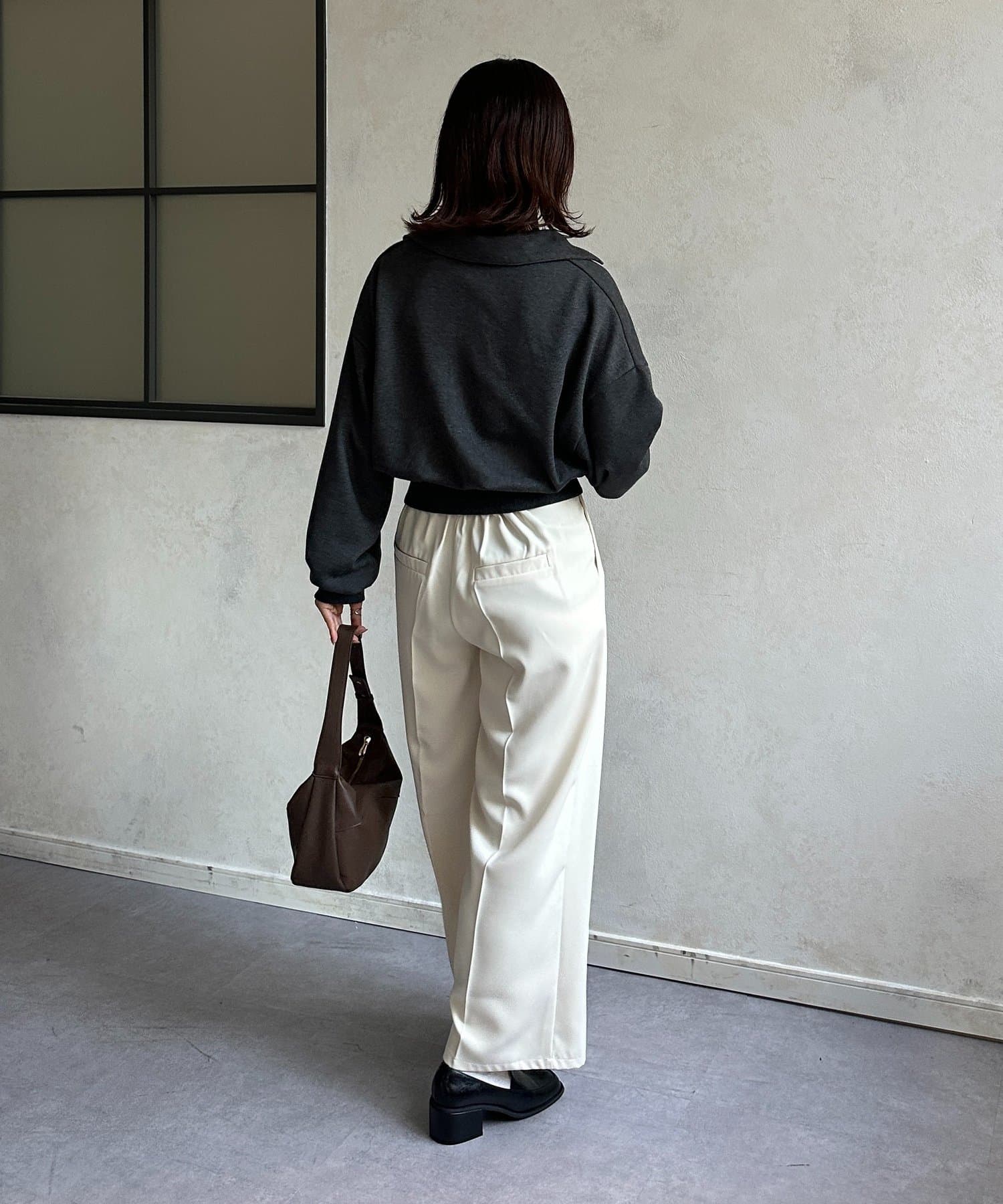 Thevon.(ゼヴォン) 襟付きスキッパー裏毛プルオーバー