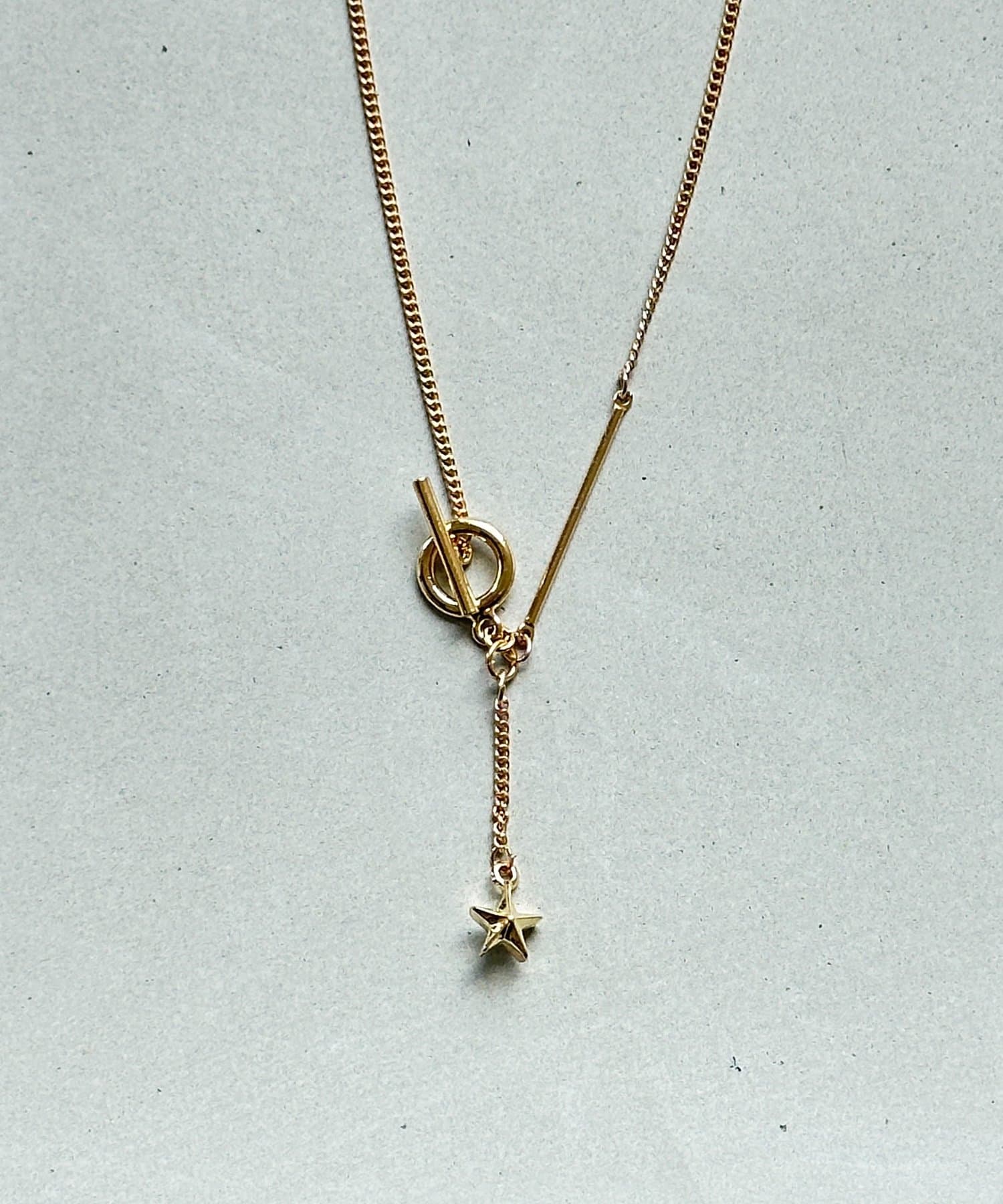 Thevon.(ゼヴォン) 【heilly】トグルモチーフデザインネックレス