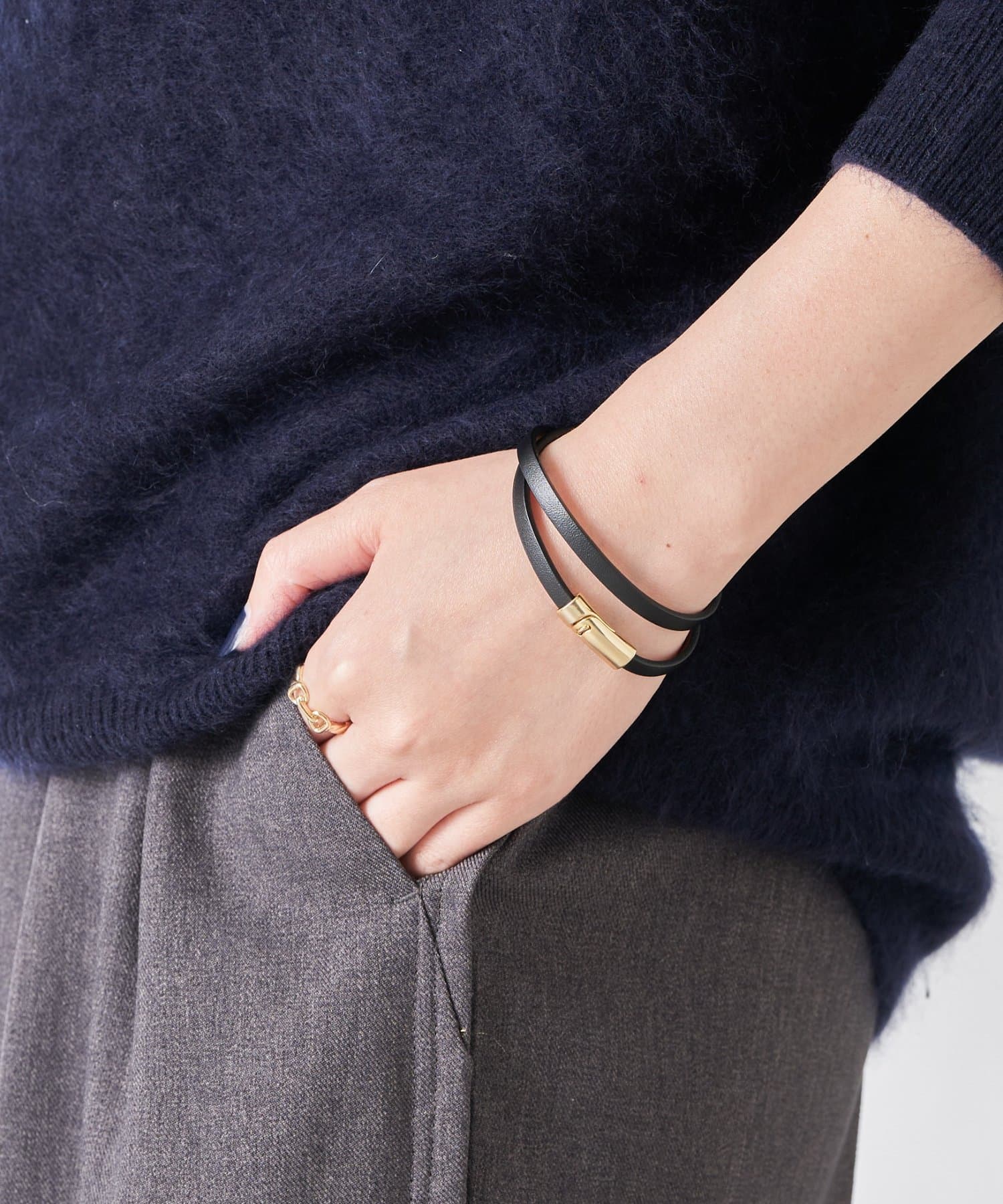 COLLAGE GALLARDAGALANTE(コラージュ ガリャルダガランテ) ダブルラップレザーブレスレット