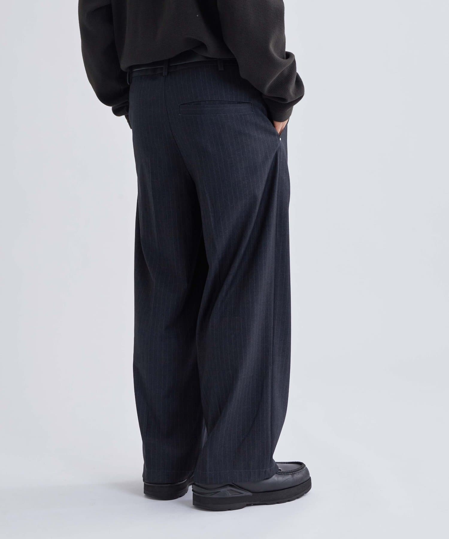 WHO’S WHO gallery(フーズフーギャラリー) 【KOOKY’N】TRワンタックスタッズスラックス