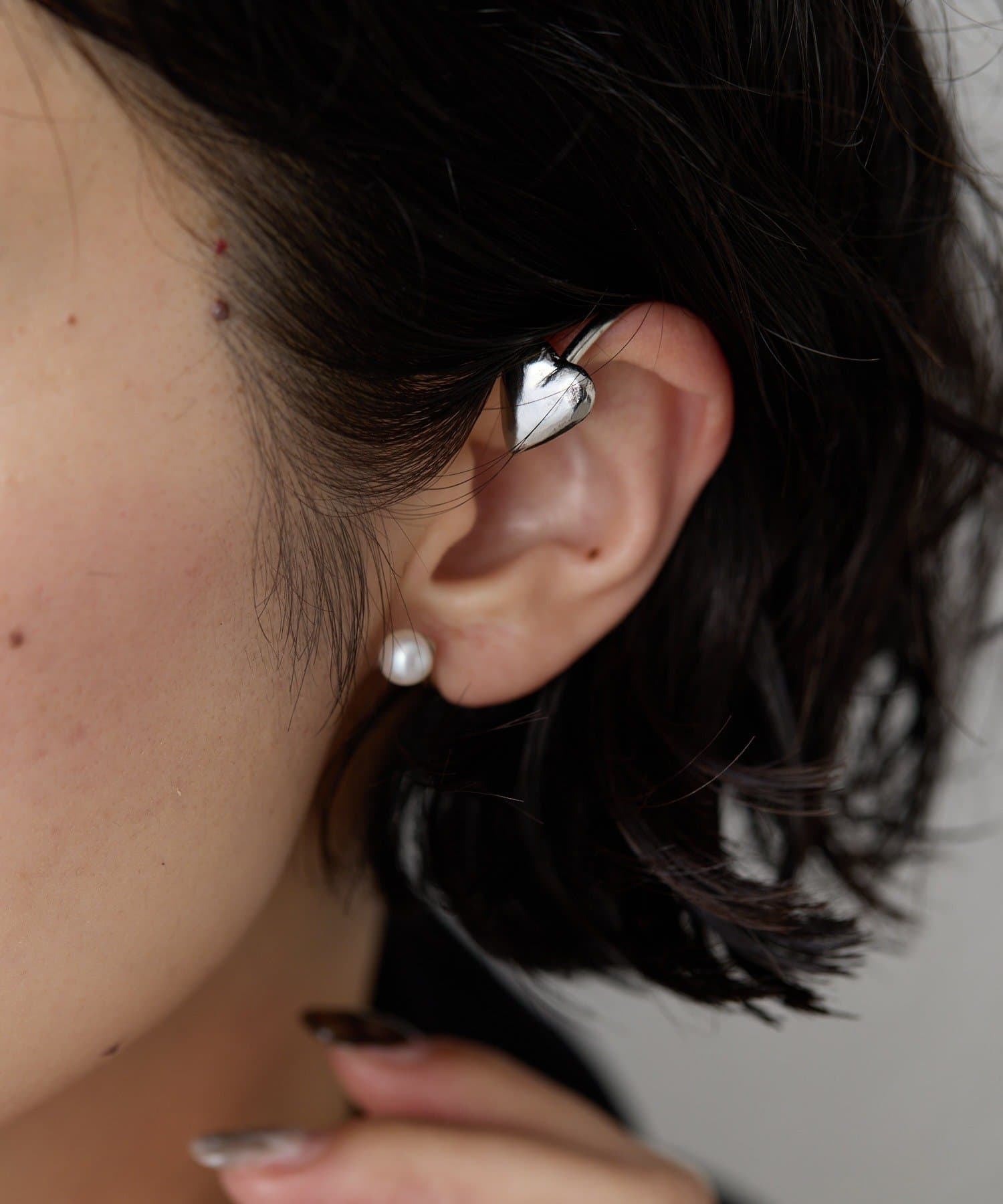 ear PAPILLONNER(イア パピヨネ) 【beq Pettina(ベック ペティーナ)】ハート×パールイヤーカフ