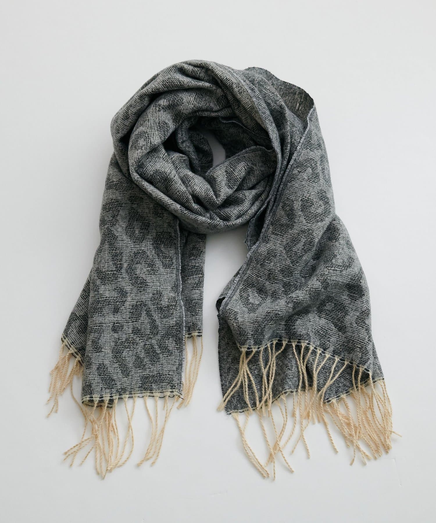 DISCOAT(ディスコート) レオパードジャガードストール