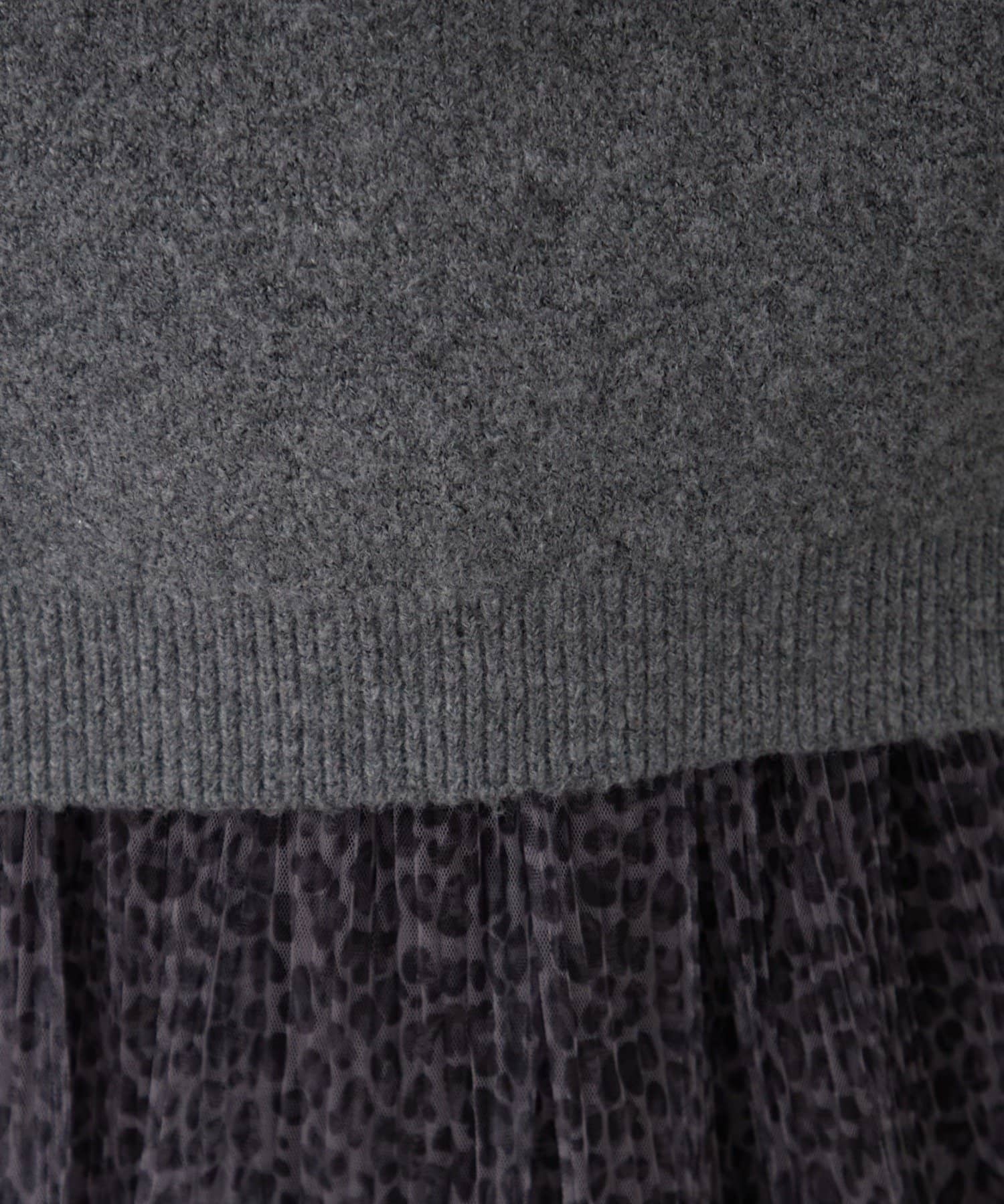 Remind me and forever(リマインドミーアンドフォーエバー) 【NAO】ロゴジャガードプルオーバー