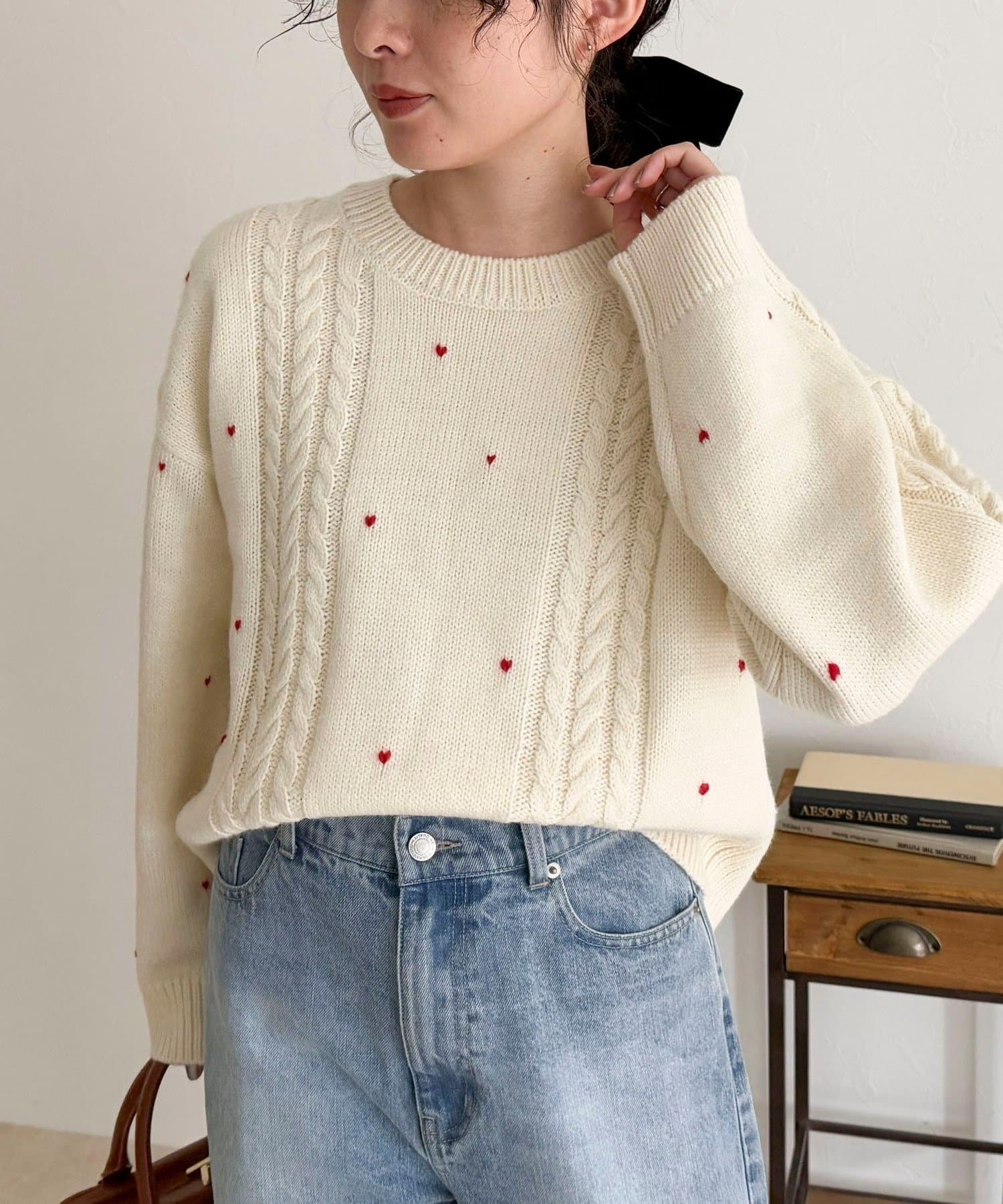 FREDY & GLOSTER(フレディ アンド グロスター) ハート刺繍柄編みニットプルオーバー