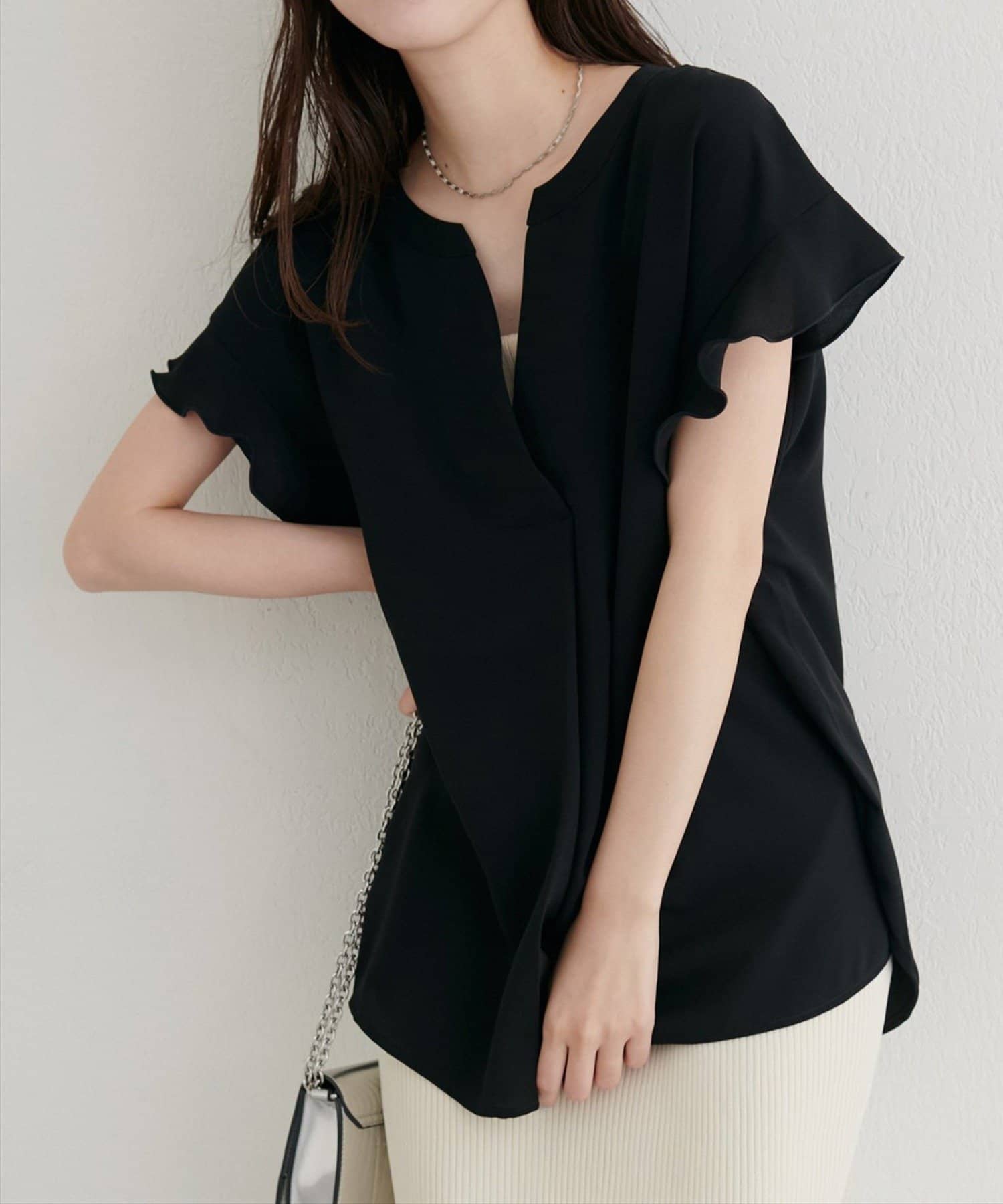 NICE CLAUP / OLIVE des OLIVE OUTLET(ナイスクラップ  / オリーブ デ オリーブ アウトレット) 【natural couture】スキッパーフリル袖ブラウス